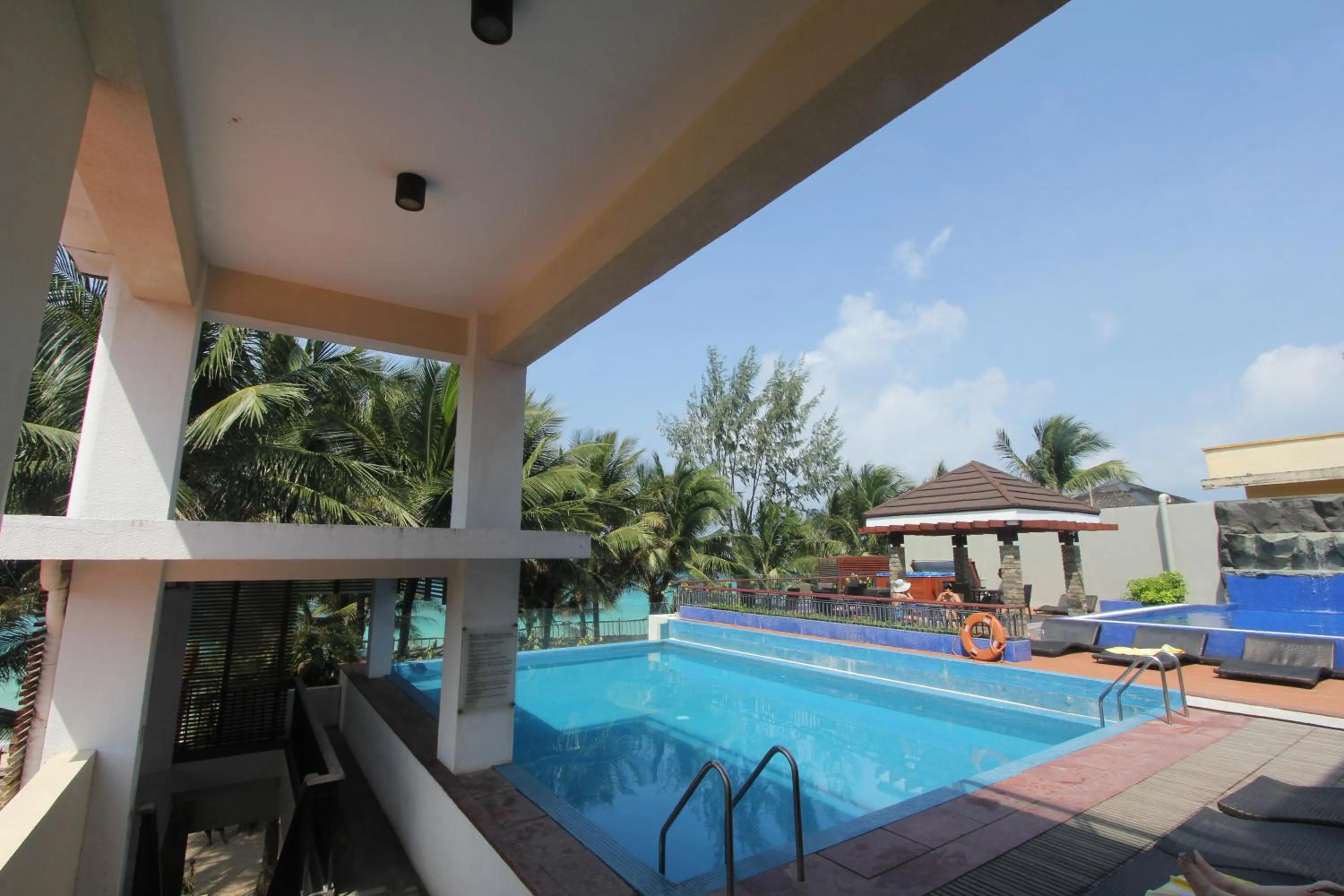 Swimming pool in Crown Regency Beach Resort
