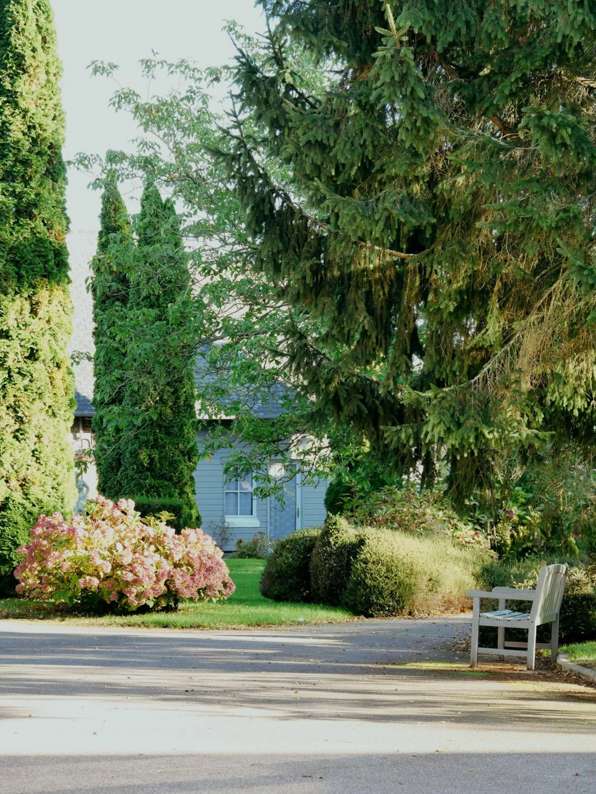 Garden view in Logis Le Clos Deauville Saint Gatien