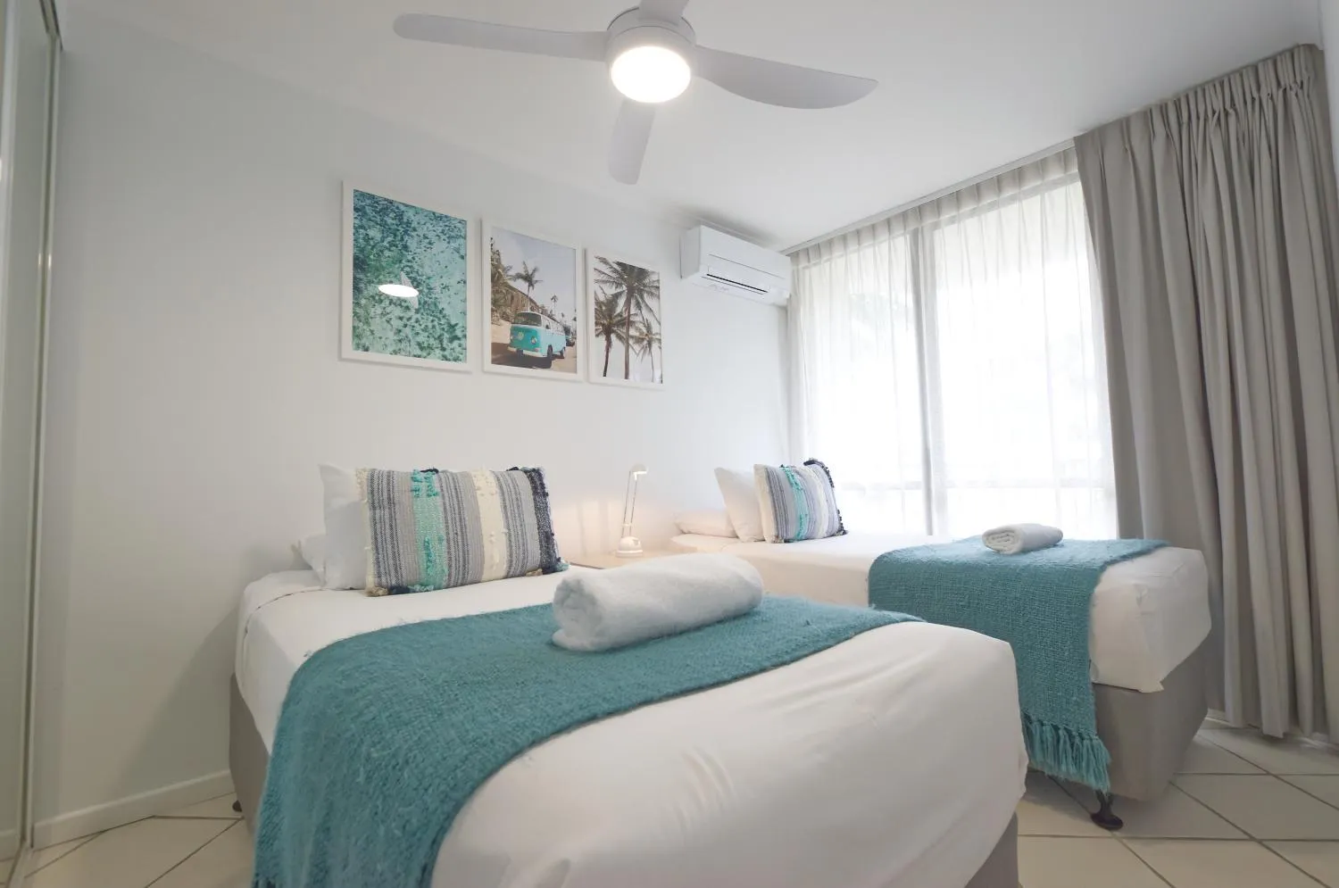 Bedroom, Bed in Seaview Resort