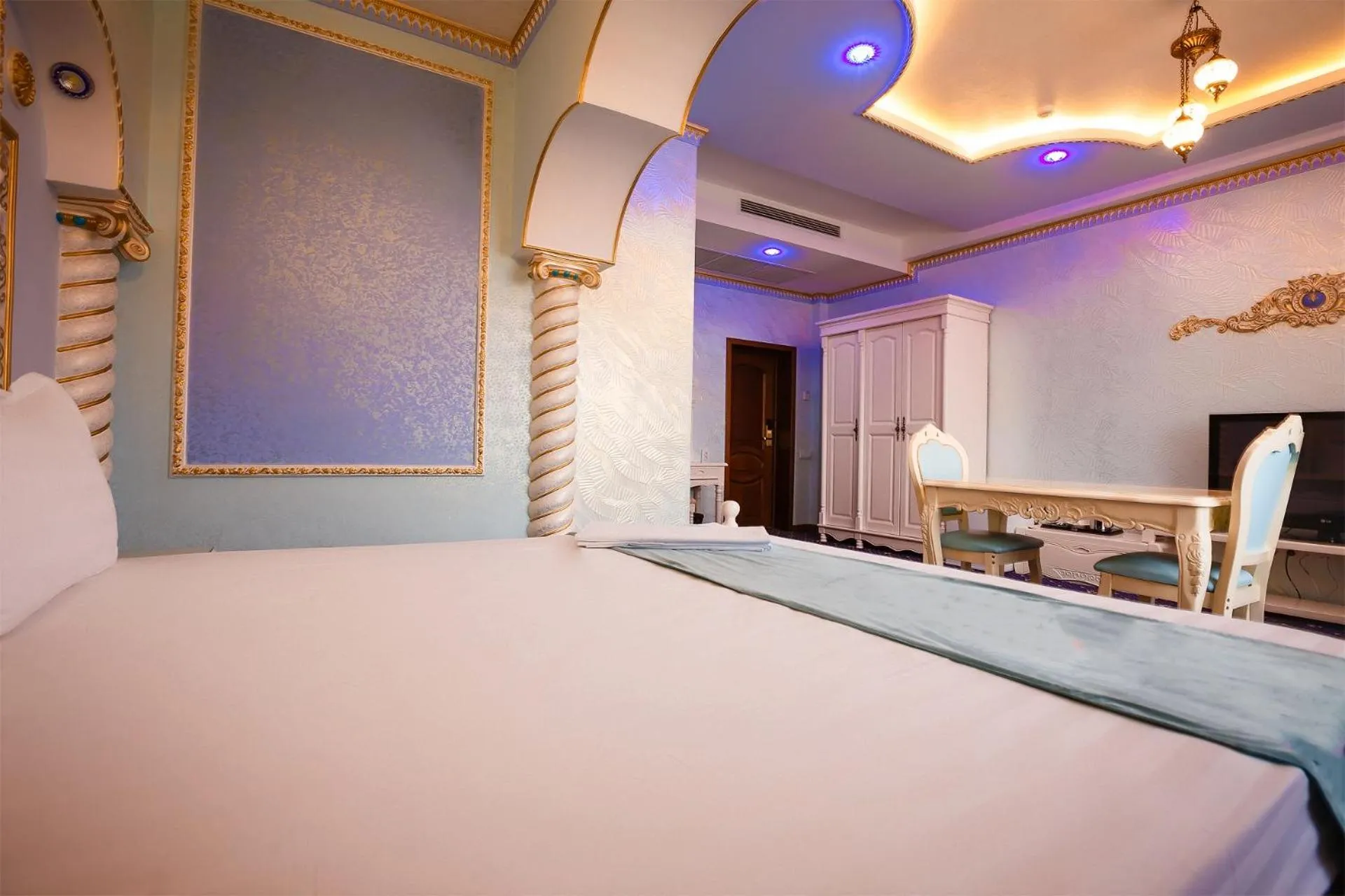 Bed in Salut Hotel Almaty