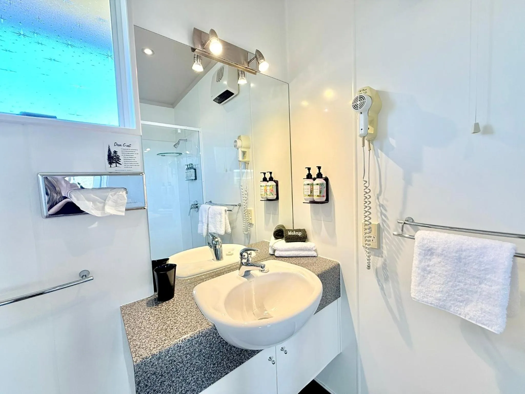 Bathroom in ASURE Fountain Resort Motel