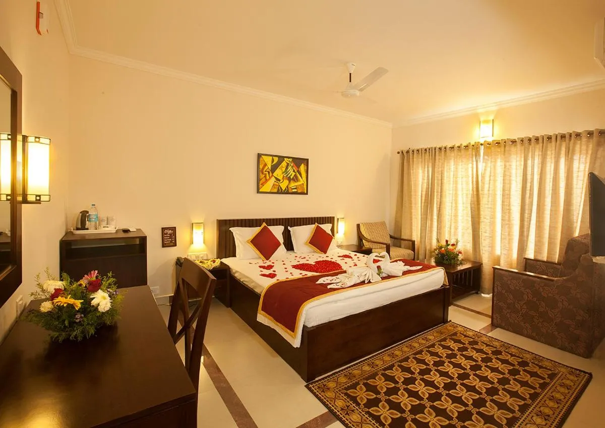Photo of the whole room, Bed in Le Coffee Resort