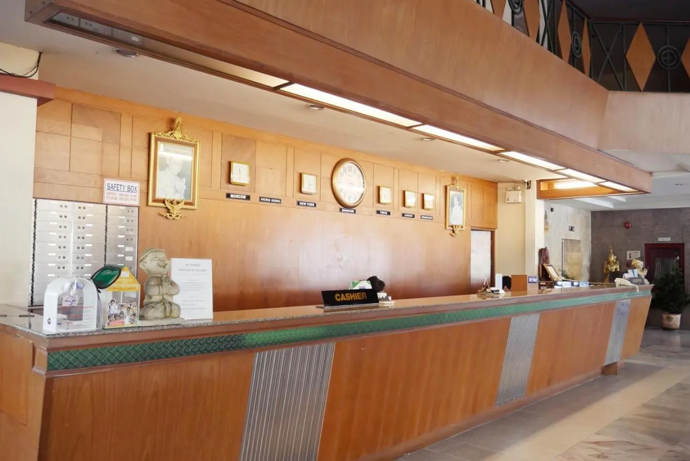 Lobby or reception in Mike Beach Resort