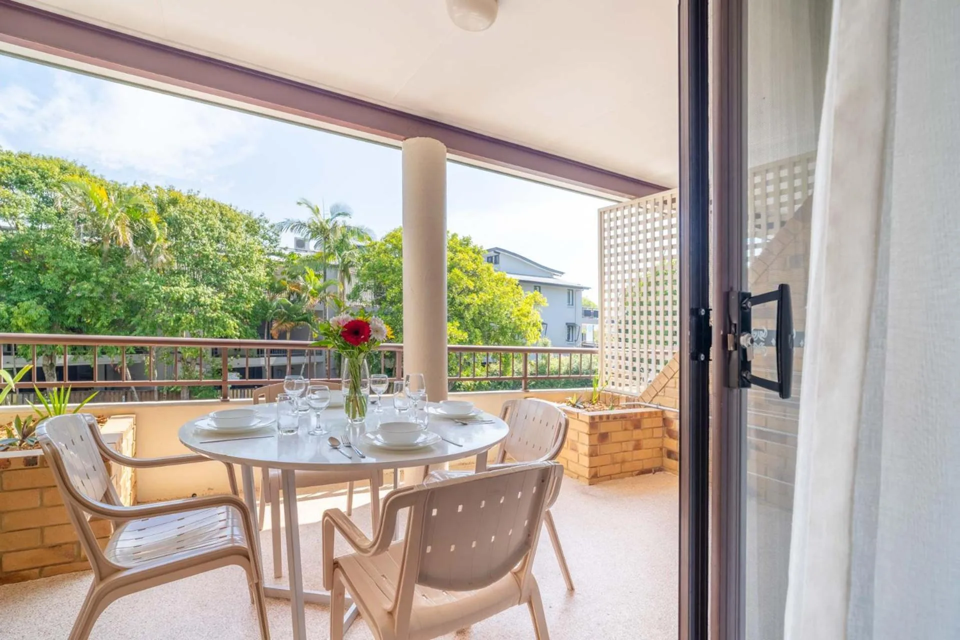 Byron Bayside Central Studio Apartments