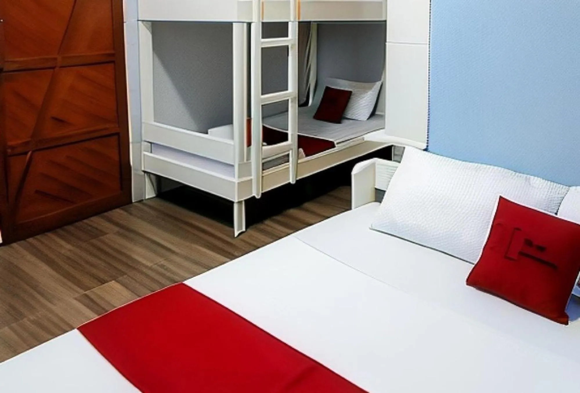 Photo of the whole room, Bed in RedDoorz at Bunakidz Lodge El Nido Palawan