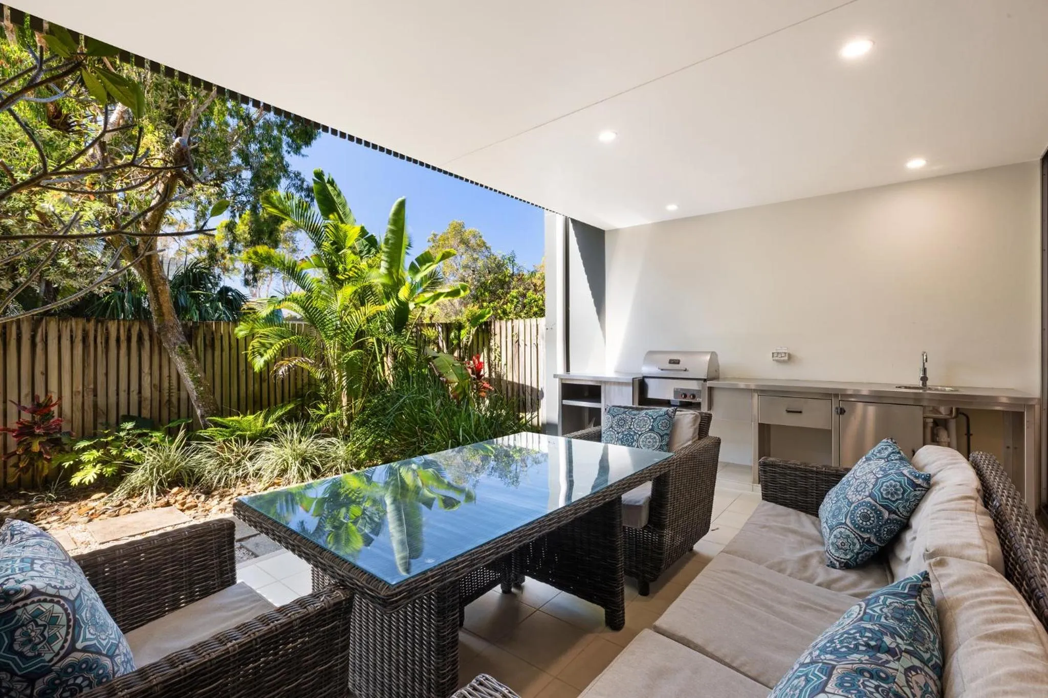 Day in East On Byron Bay Apartments