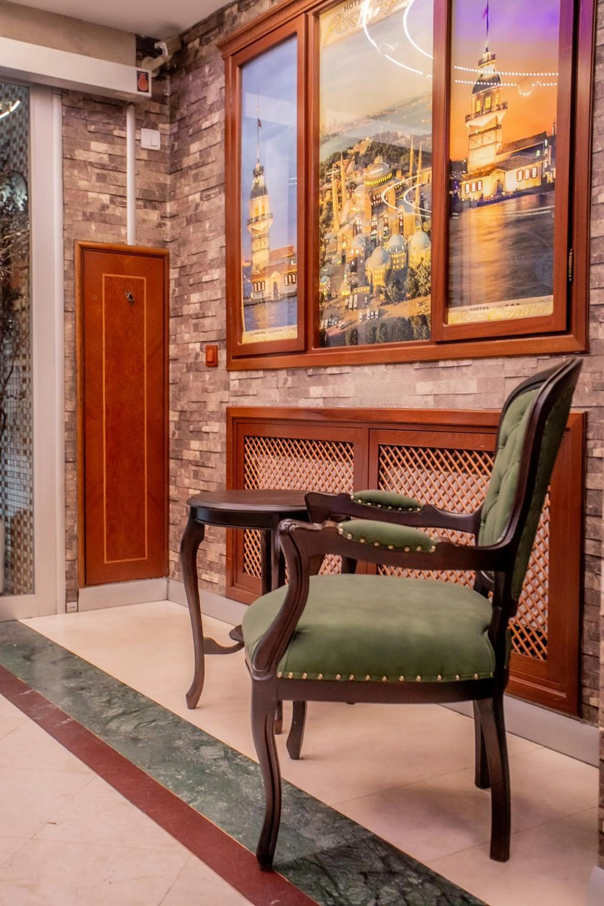 Lobby or reception in Hotel Pera Capitol