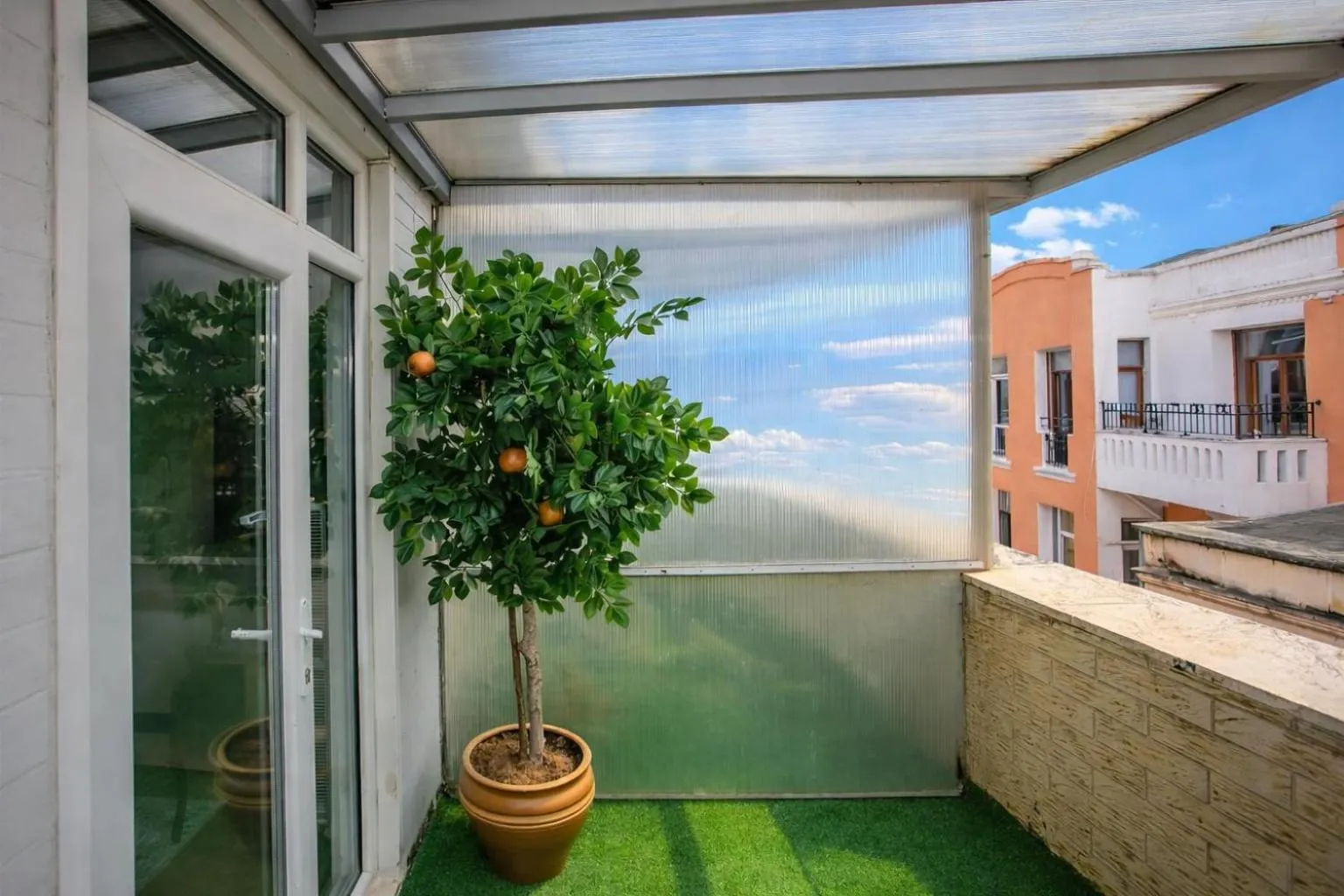 Balcony/Terrace in Hotel Pera Capitol - Taksim & İstiklal