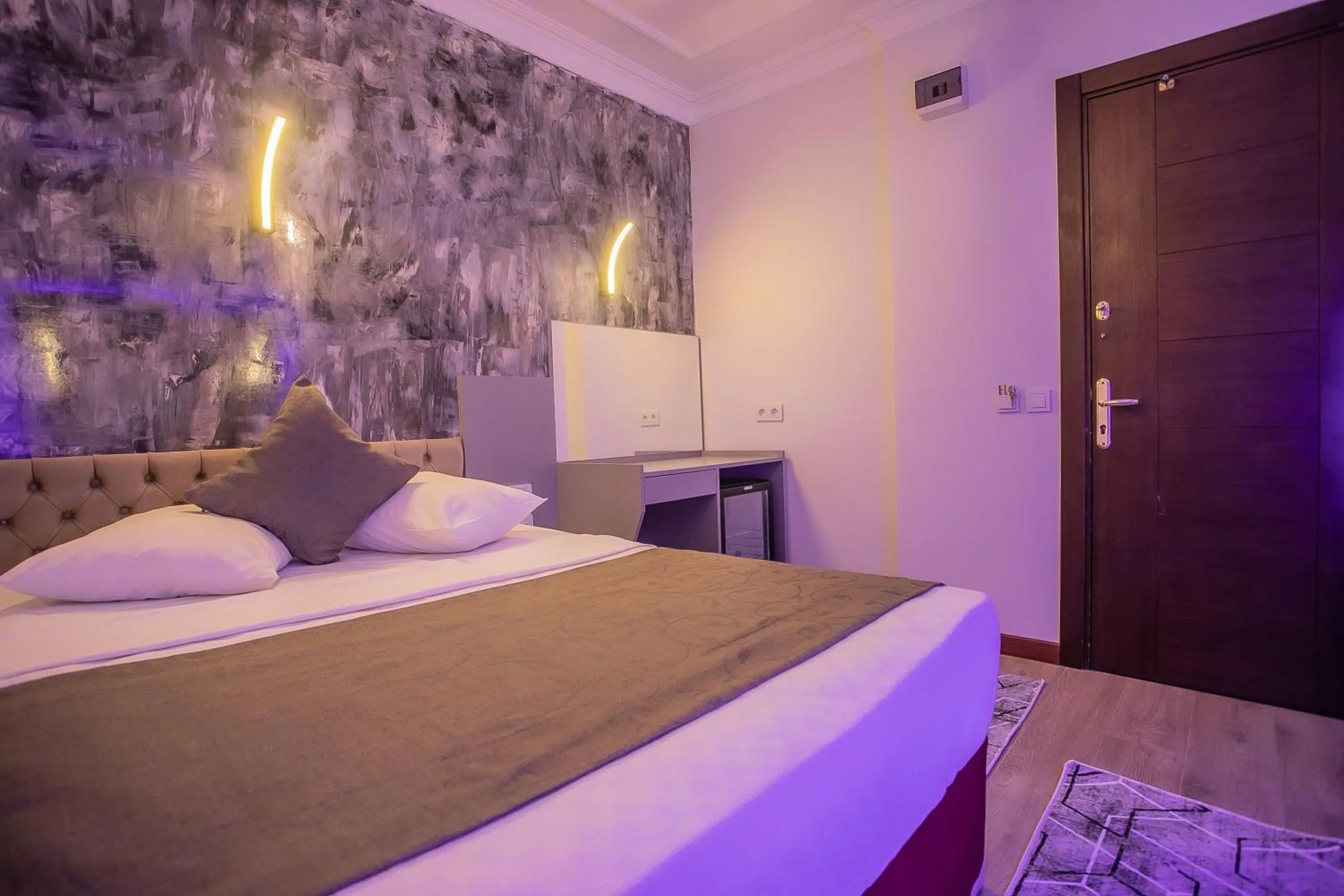 Massage, Bed in Hotel Pera Capitol