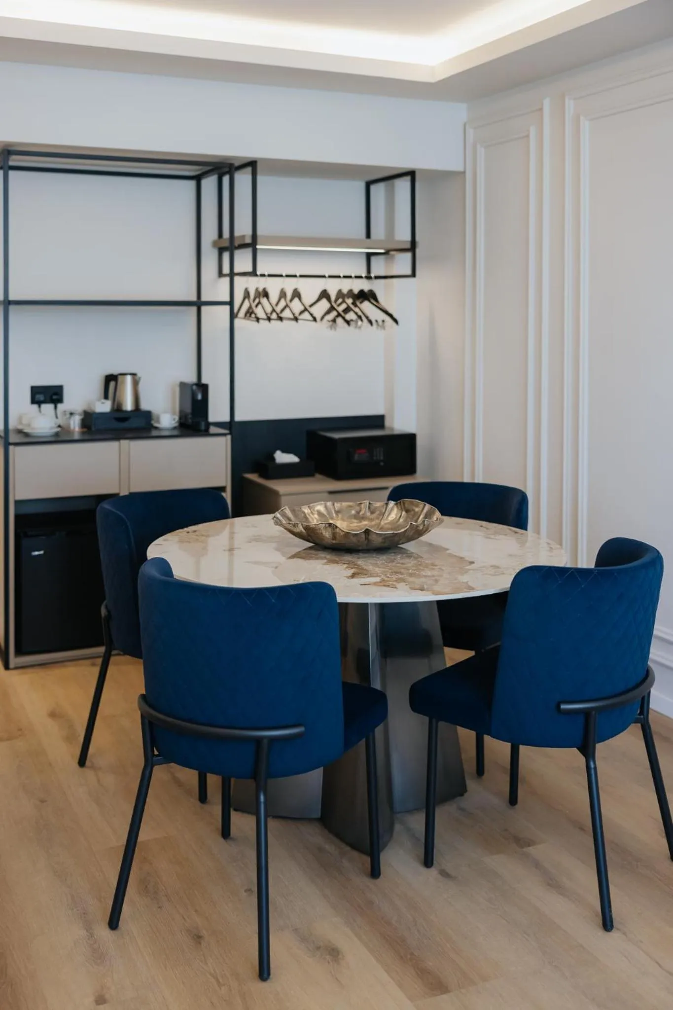 Dining area in Odysseia Hotel Kapetanios