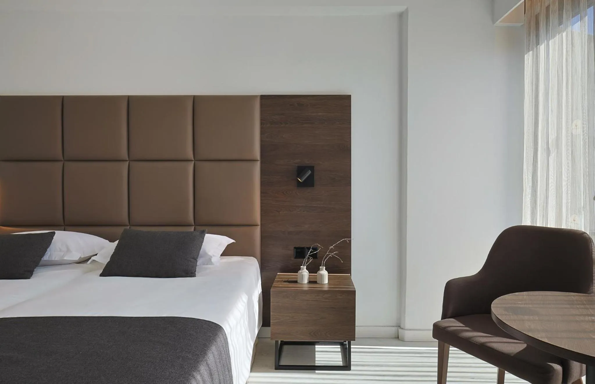 Bedroom, Bed in Odysseia Hotel Kapetanios