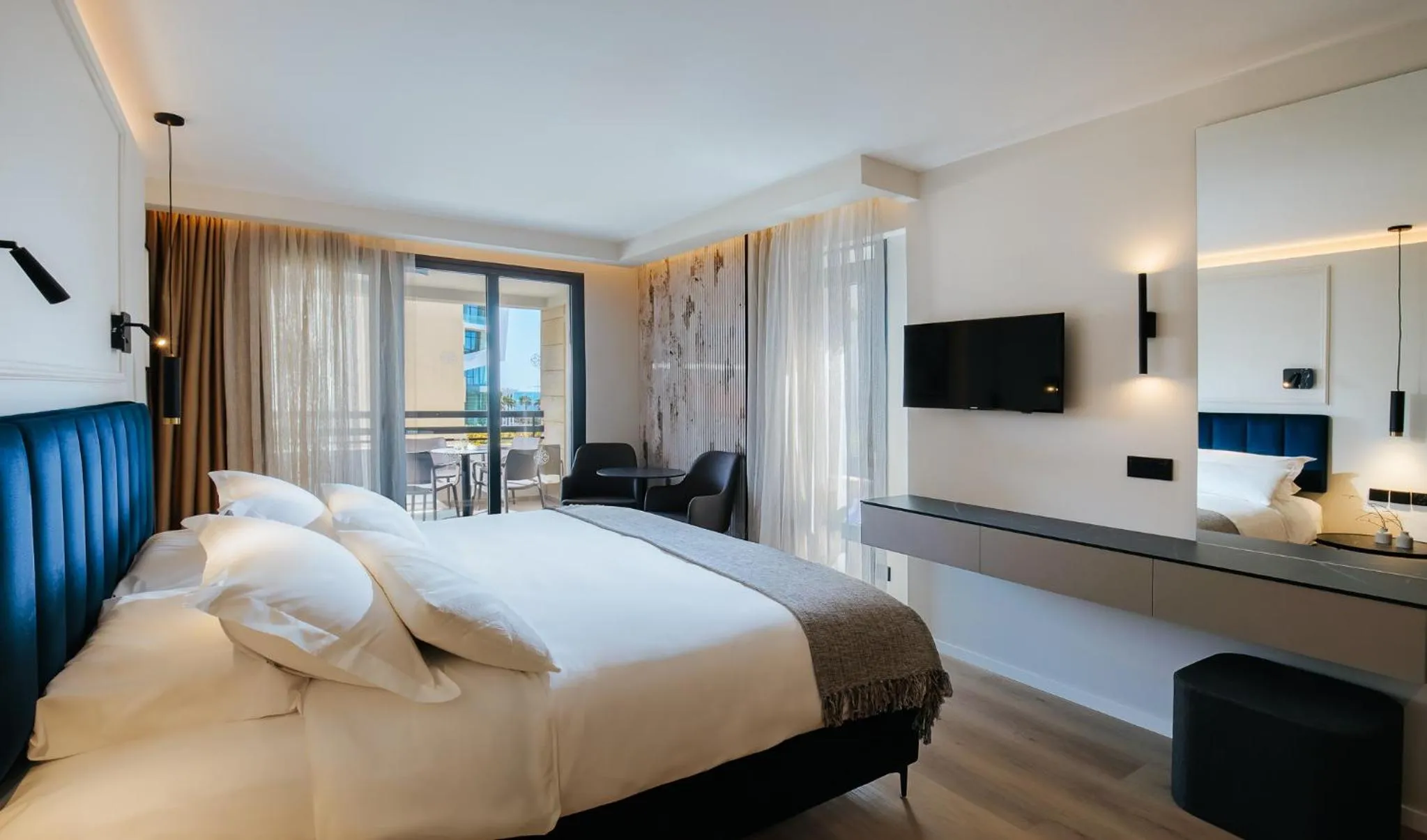 Balcony/Terrace, Bed in Odysseia Hotel Kapetanios