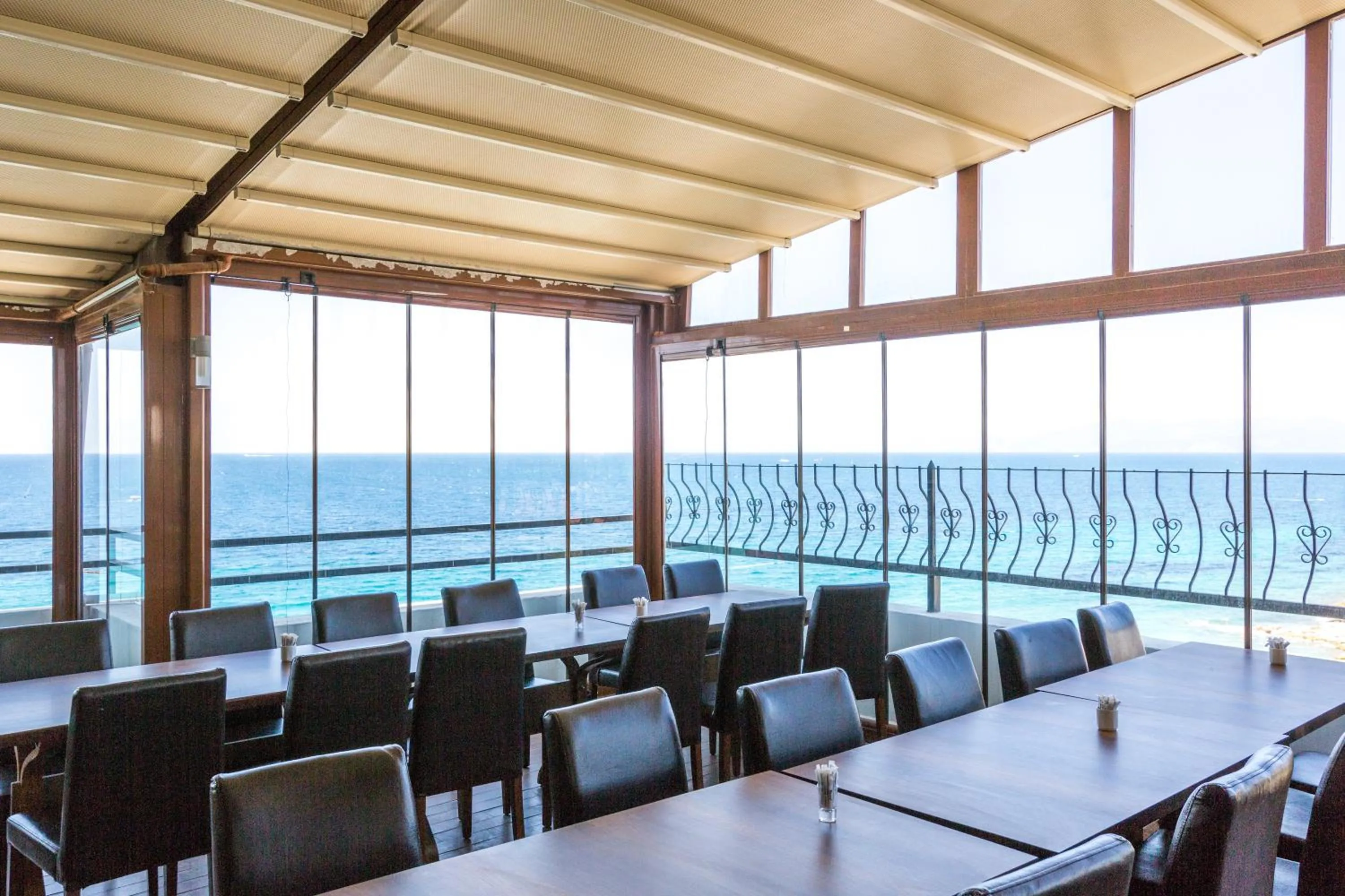 Dining area in Sunday Beach Hotel