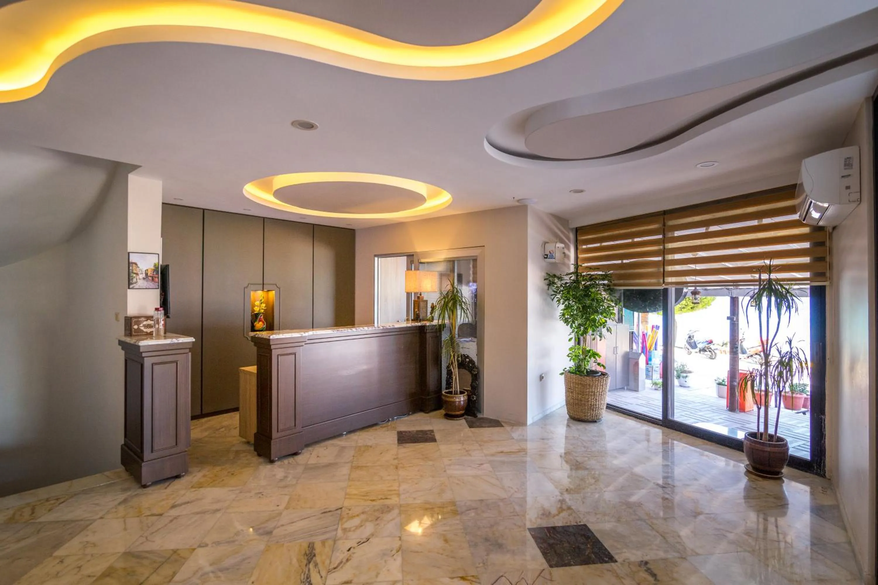 Lobby or reception in Sunday Beach Hotel