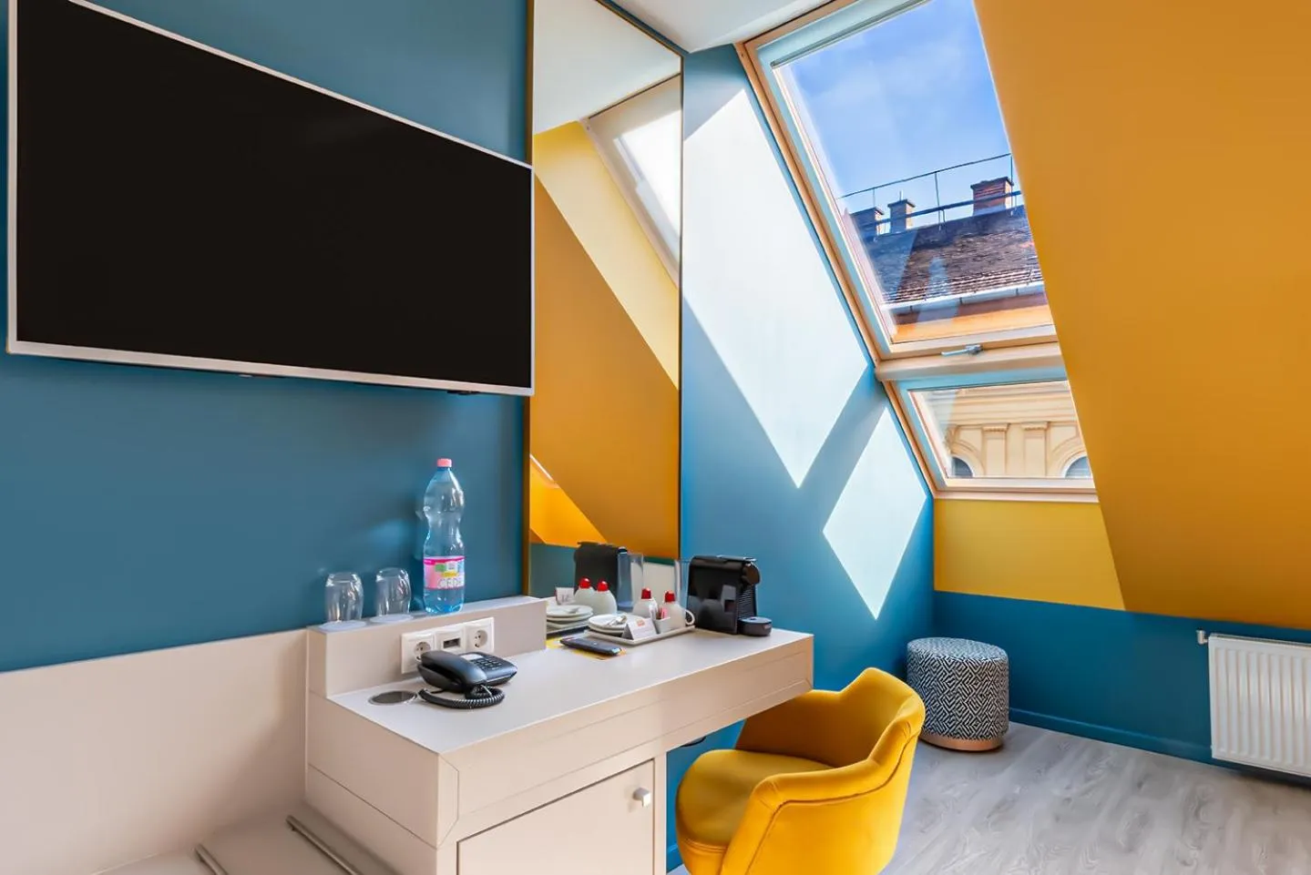 TV and multimedia in Alta Moda Fashion Hotel