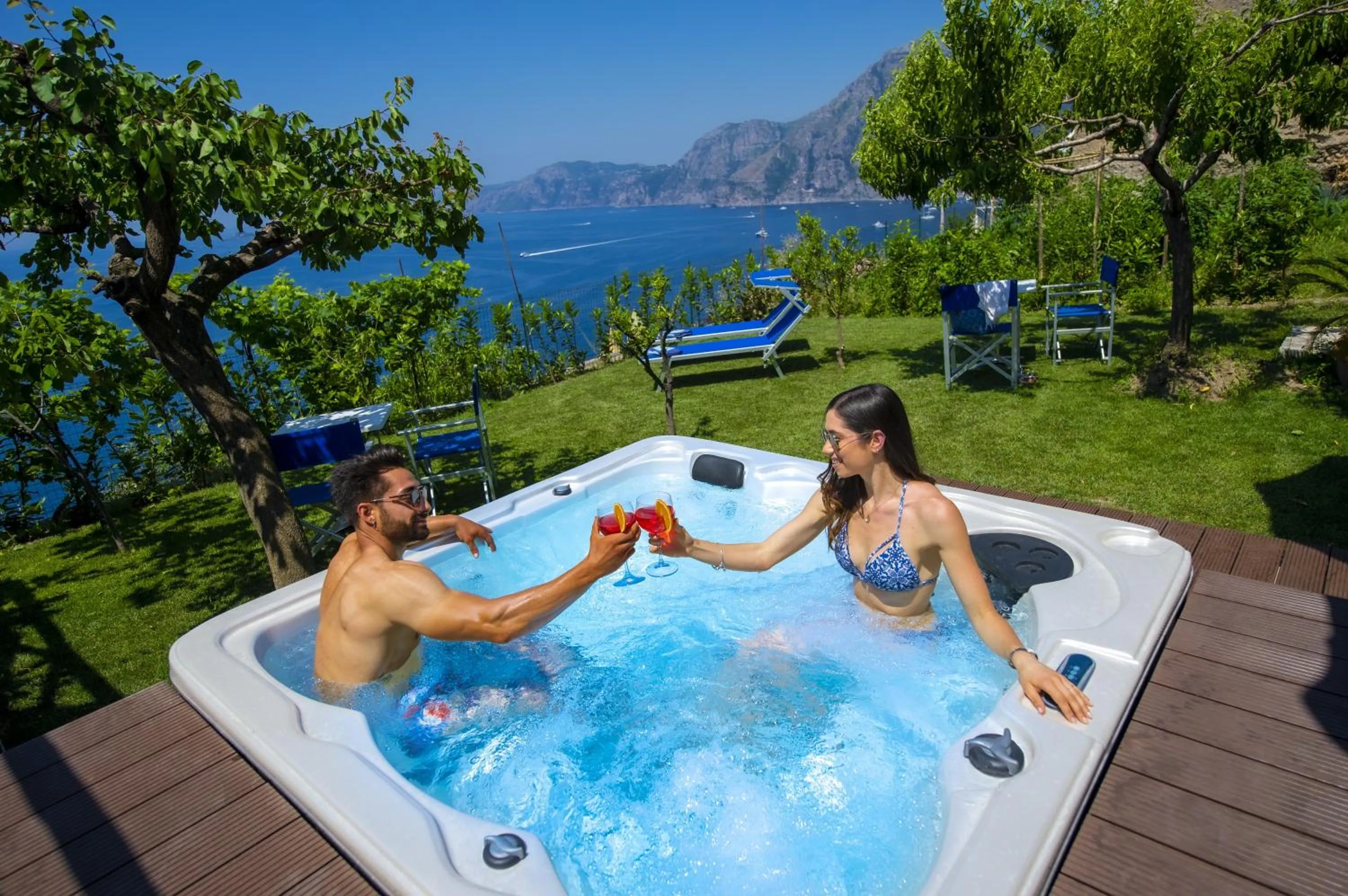 Property building in Villa Il Frantoio and Lilmar