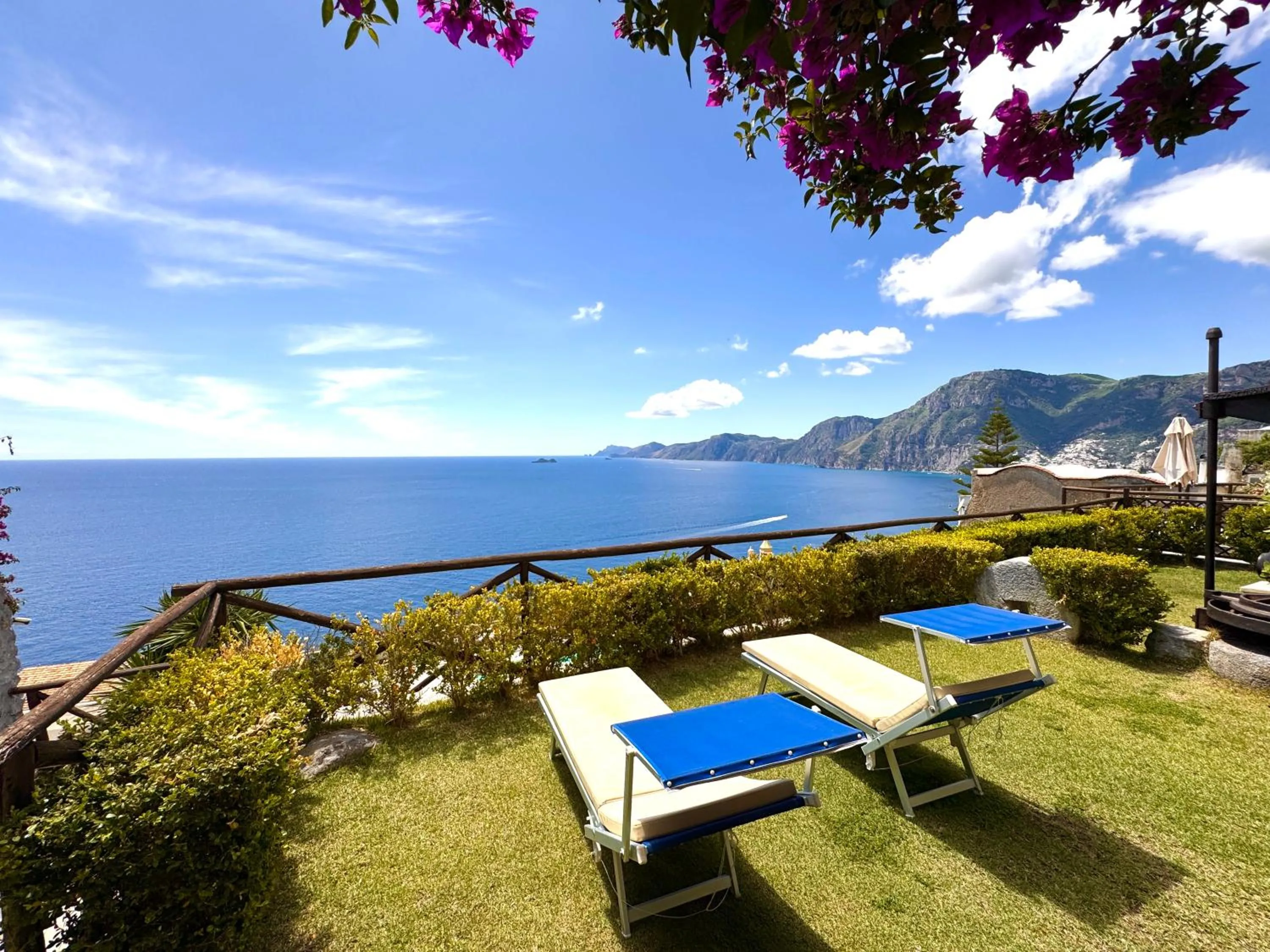 Natural landscape in Villa Il Frantoio and Lilmar