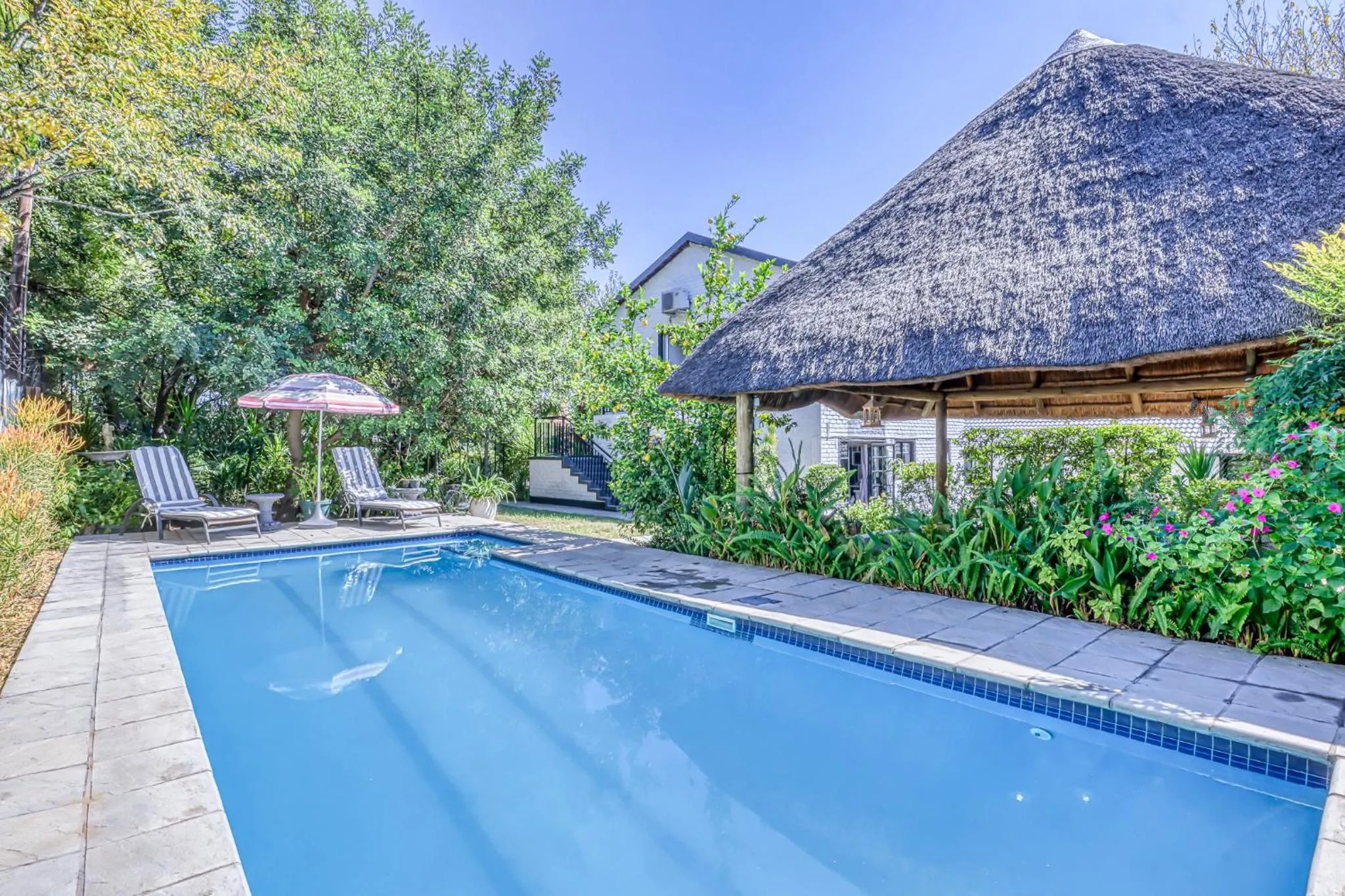 Garden view in The Bedford Manor