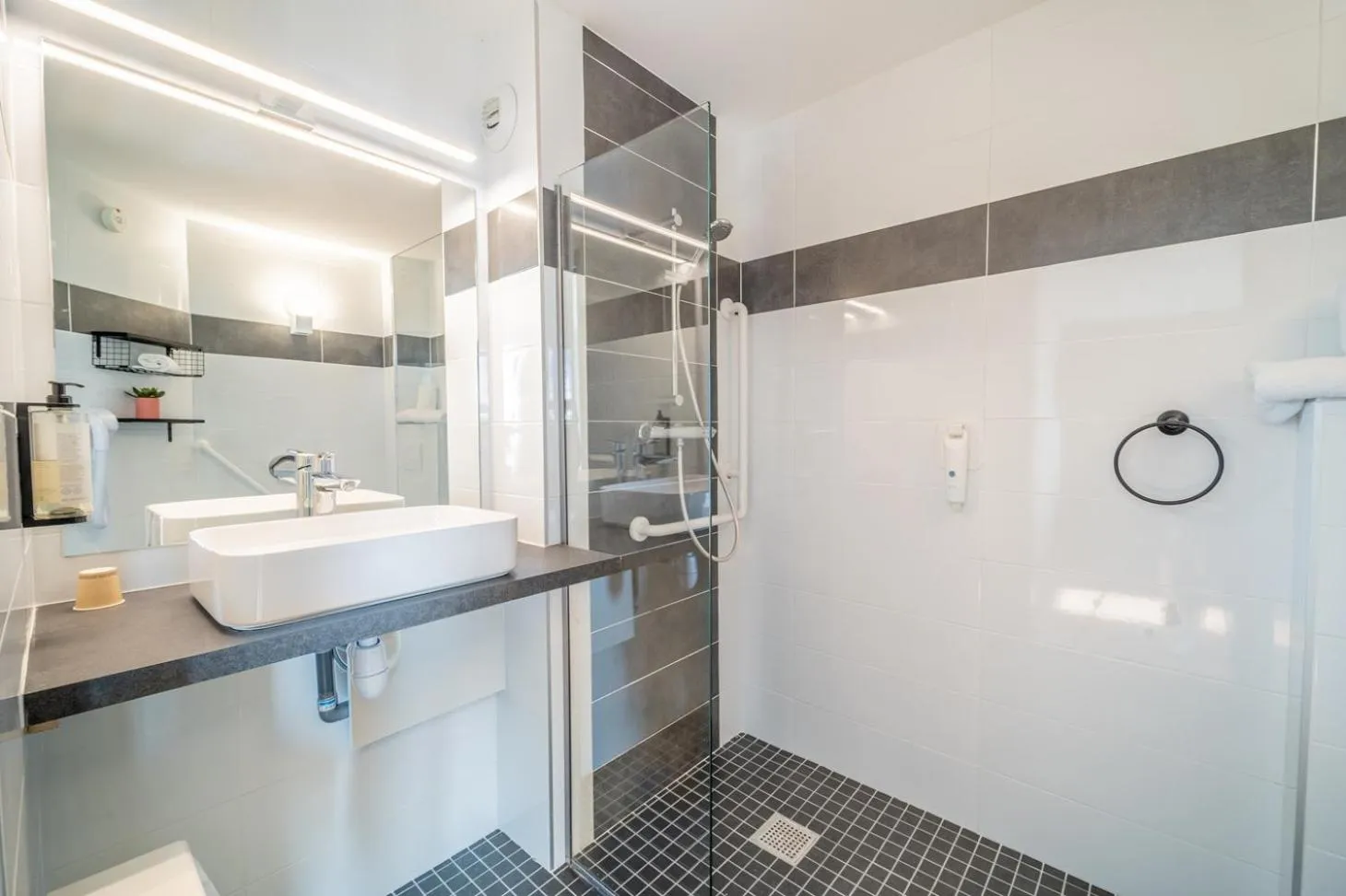 Decorative detail in Centre Jean XXIII