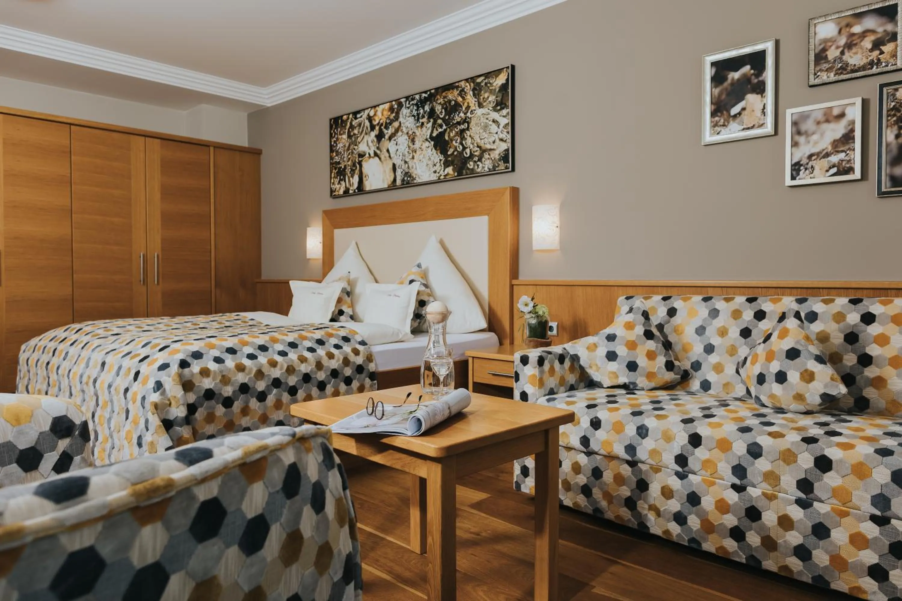 Photo of the whole room, Bed in Ortner's Resort