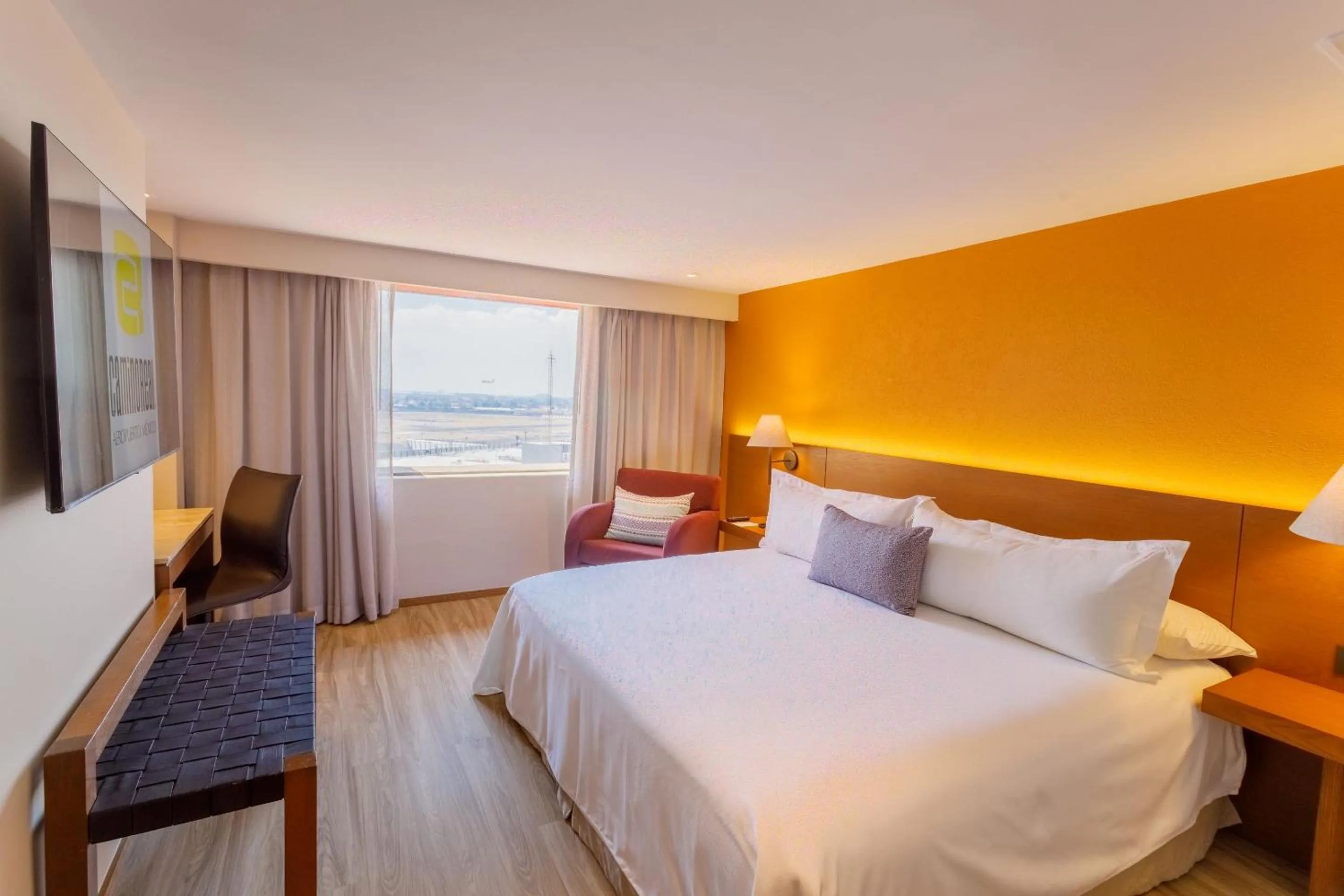 Bedroom, Bed in Camino Real Aeropuerto