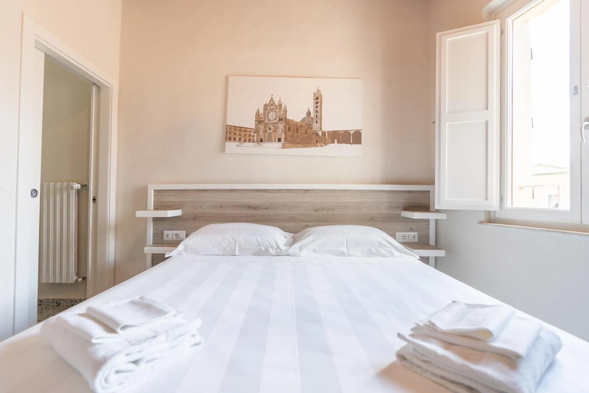 Bed in Albergo Centrale