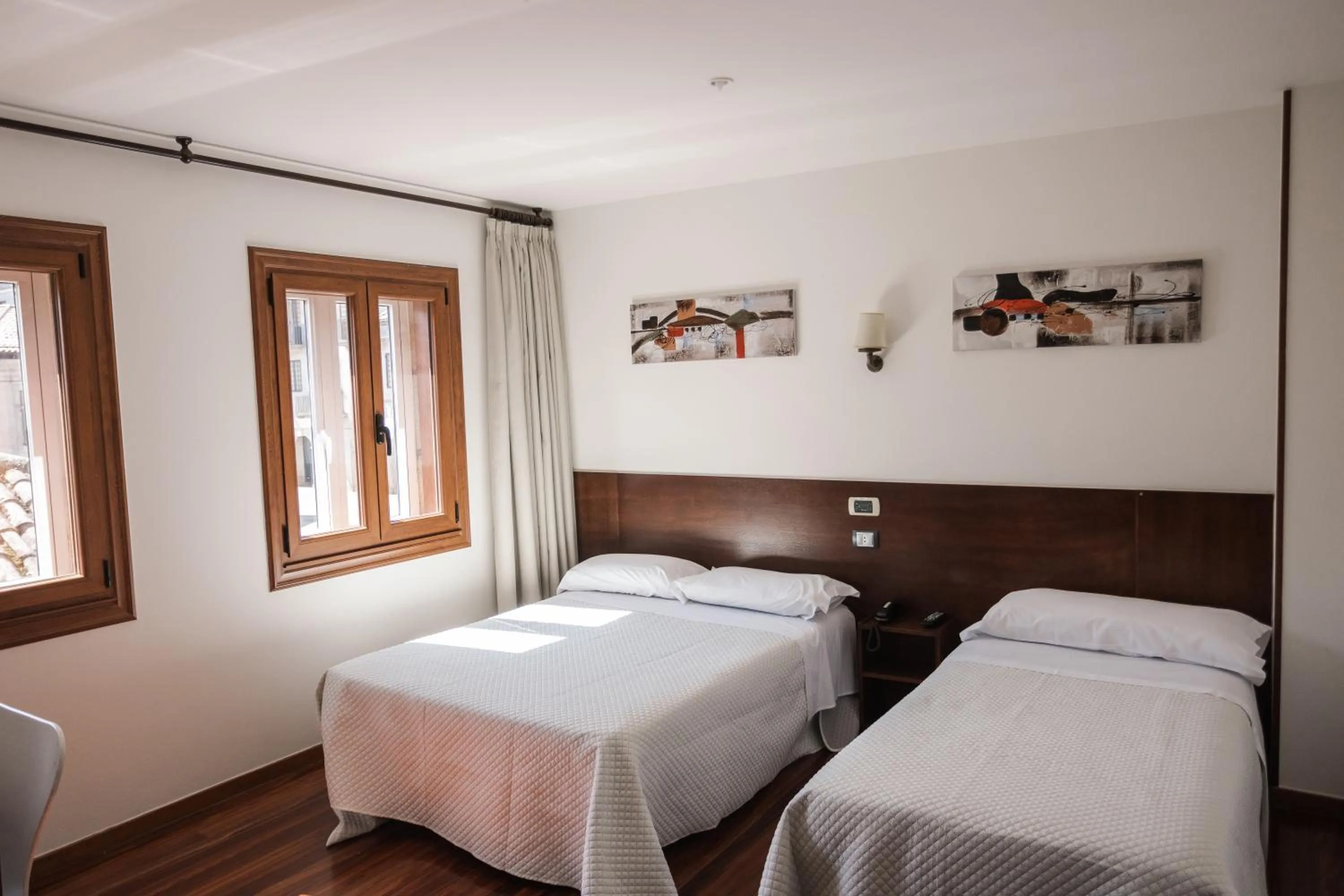 Bedroom, Bed in Hotel Restaurante Rúas