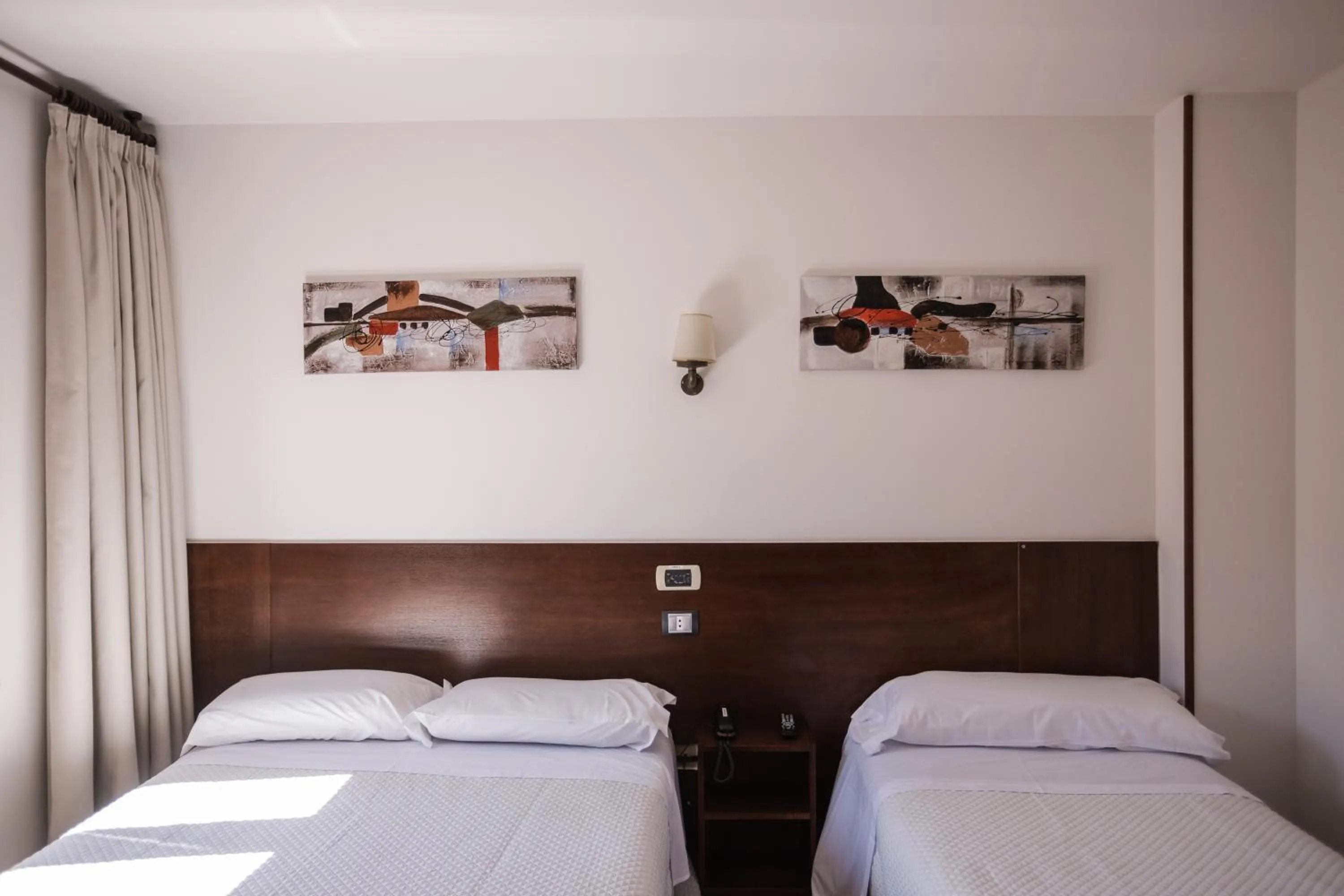 Bedroom, Bed in Hotel Restaurante Rúas