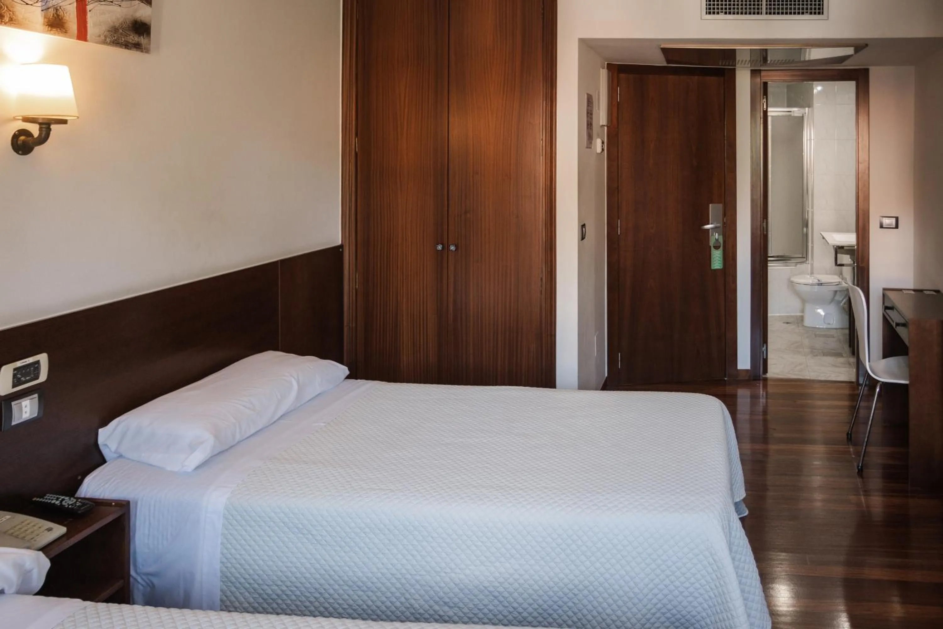 Photo of the whole room, Bed in Hotel Restaurante Rúas