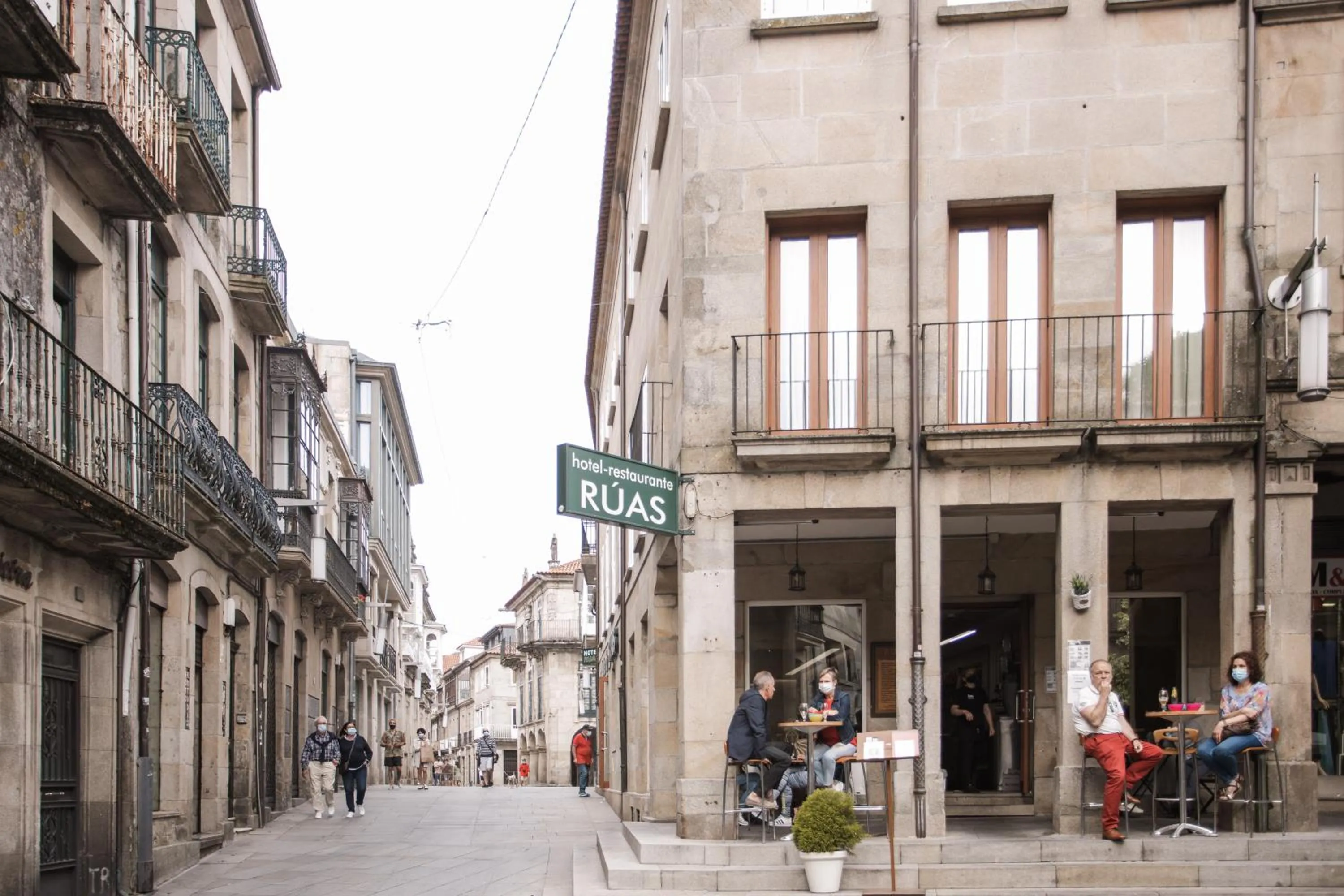 Property building in Hotel Restaurante Rúas