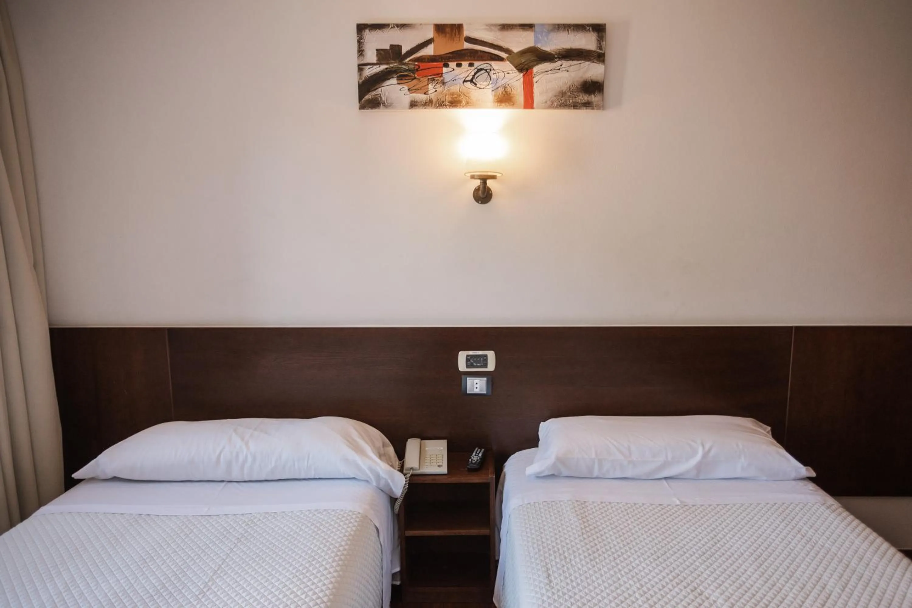 Bed in Hotel Restaurante Rúas