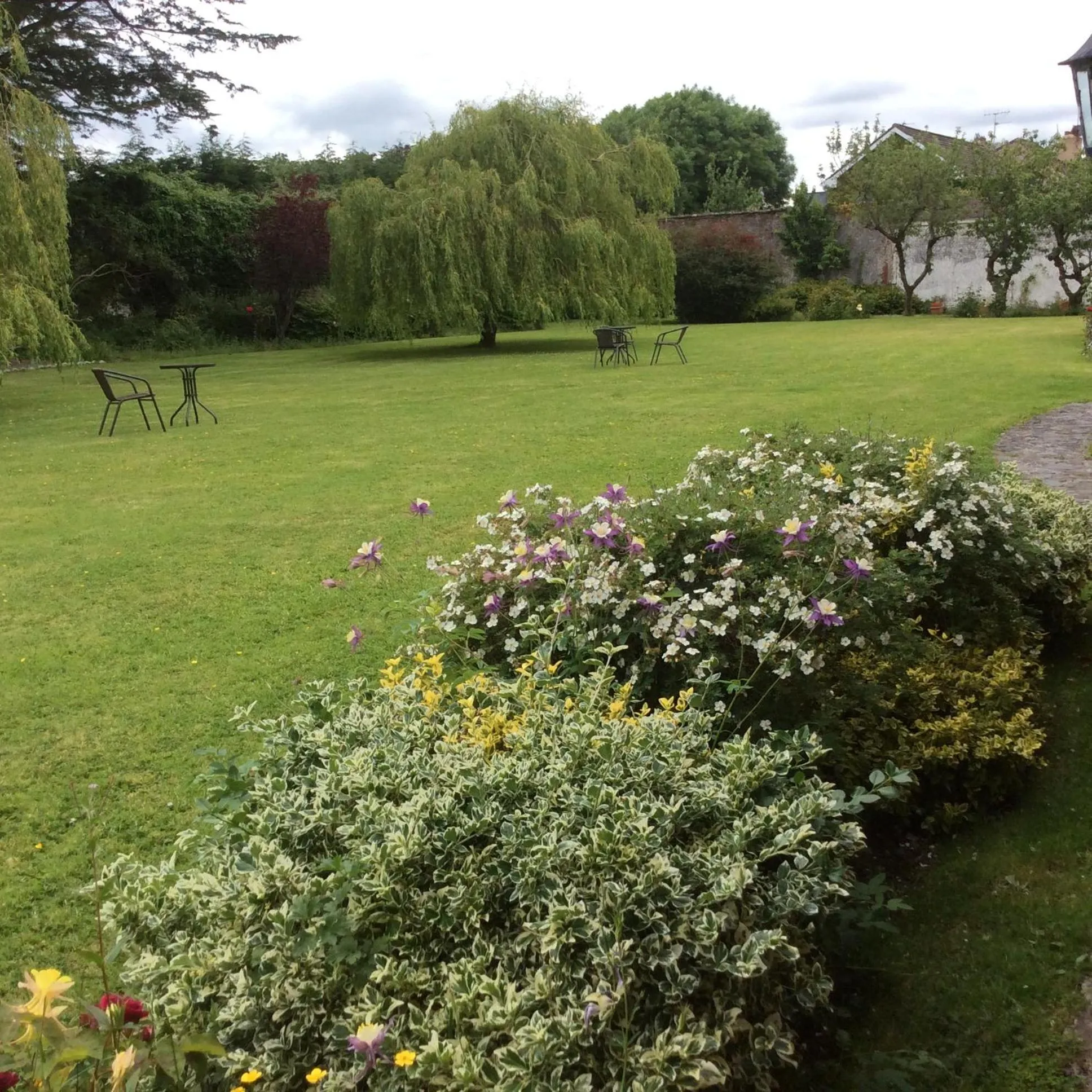 Garden in The Gardens B&B
