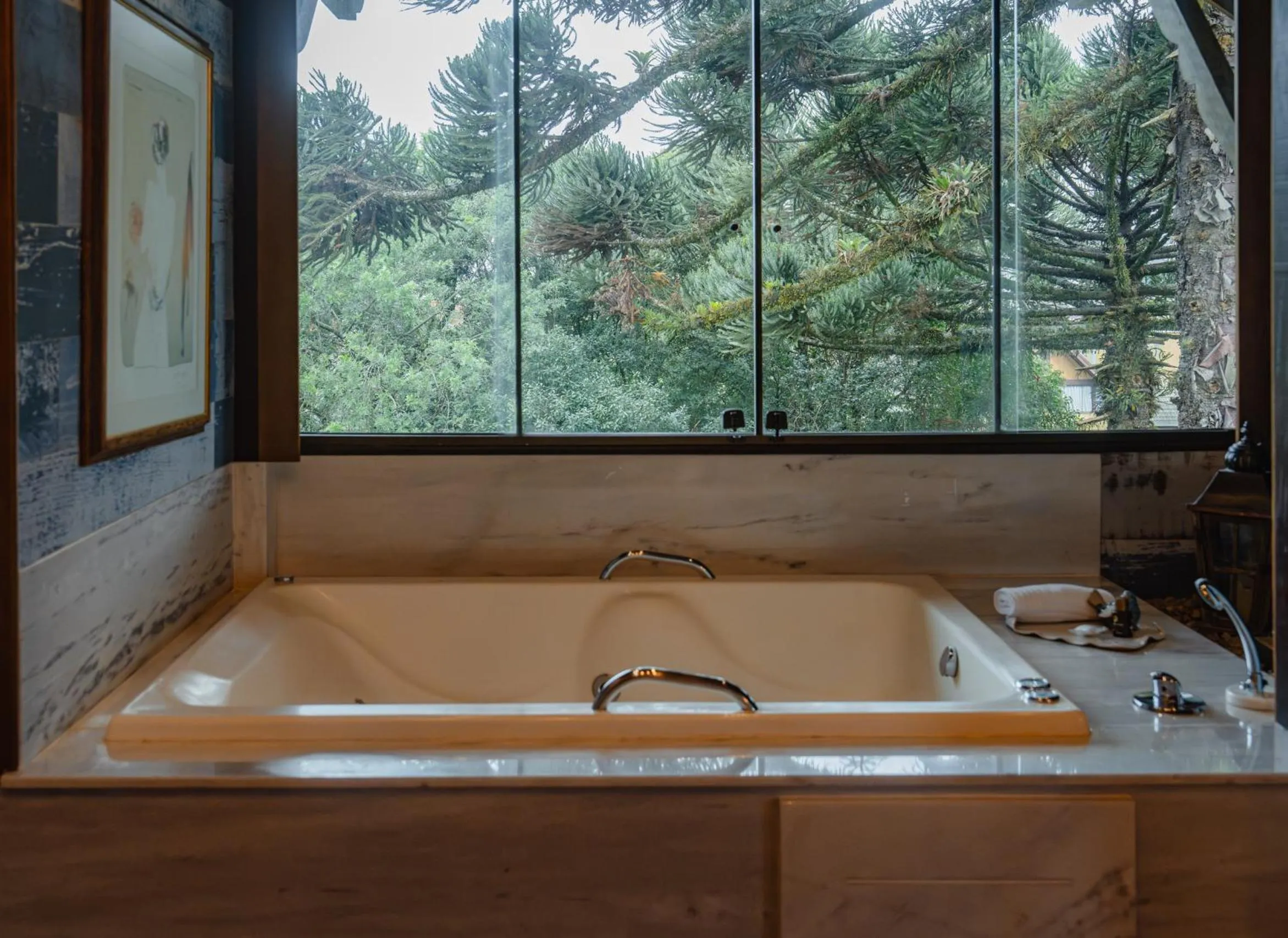 Bath in Casa da Montanha