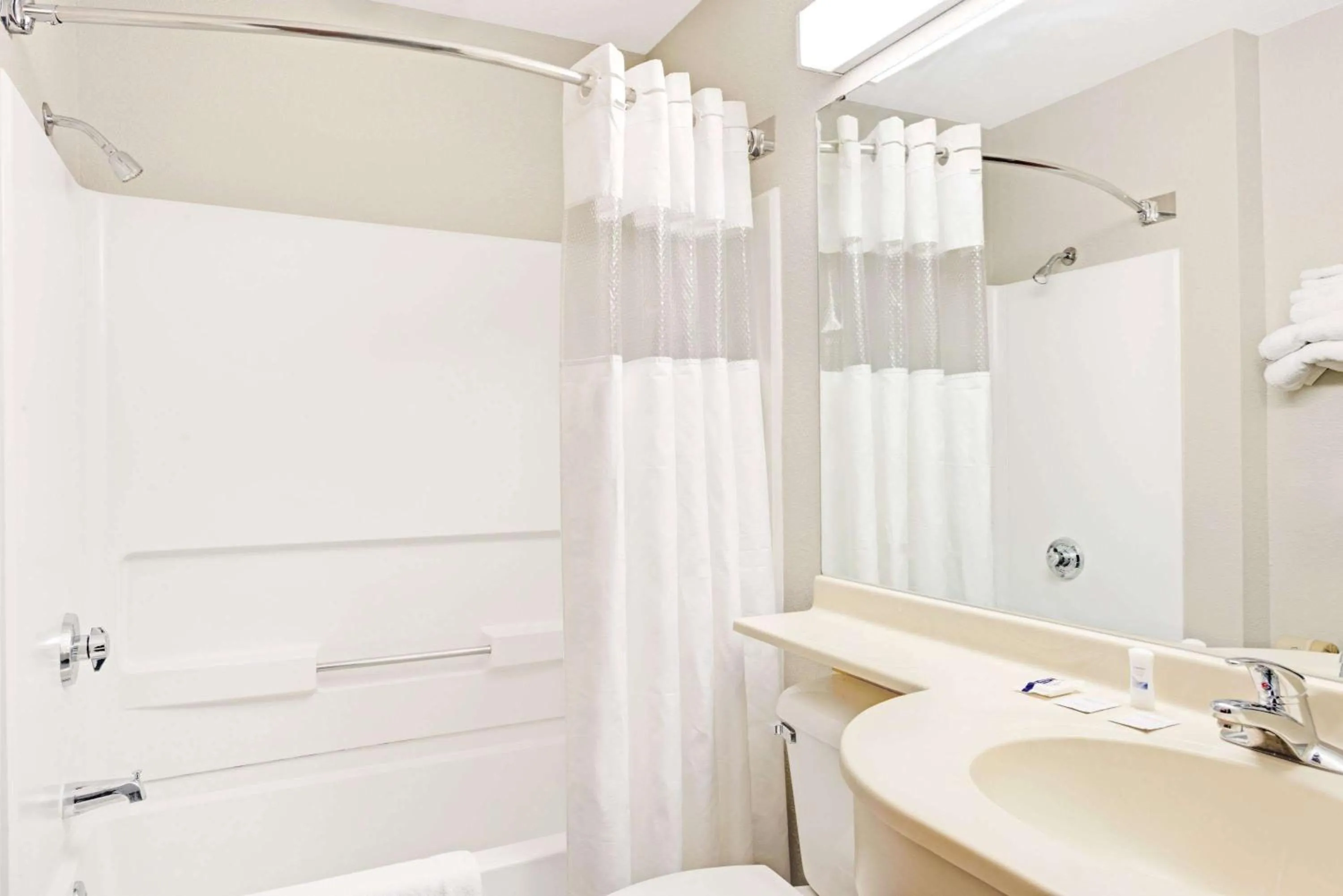 Bathroom in Microtel Inn & Suites Urbandale