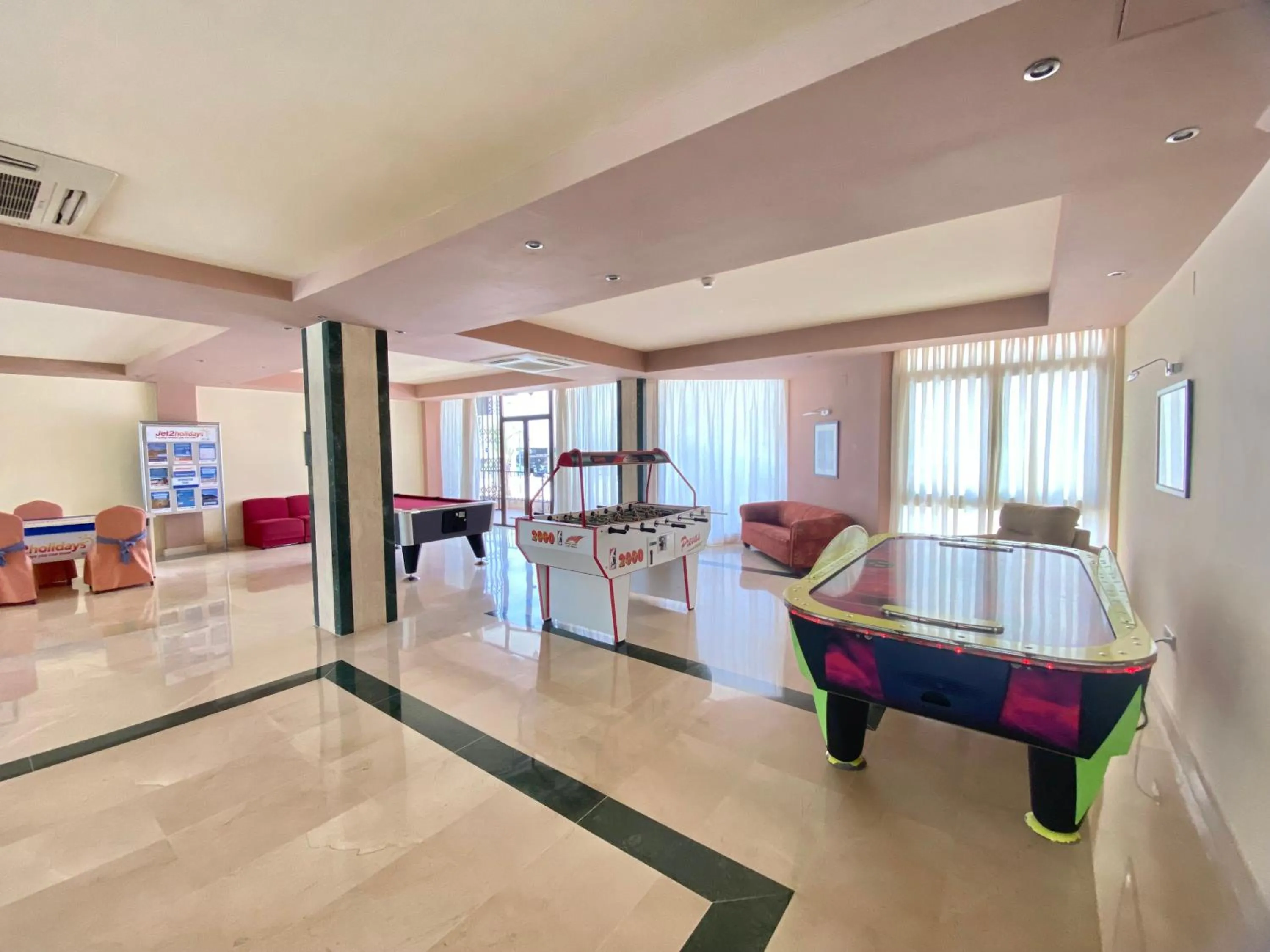 Game Room in Apartamentos MS Pepita