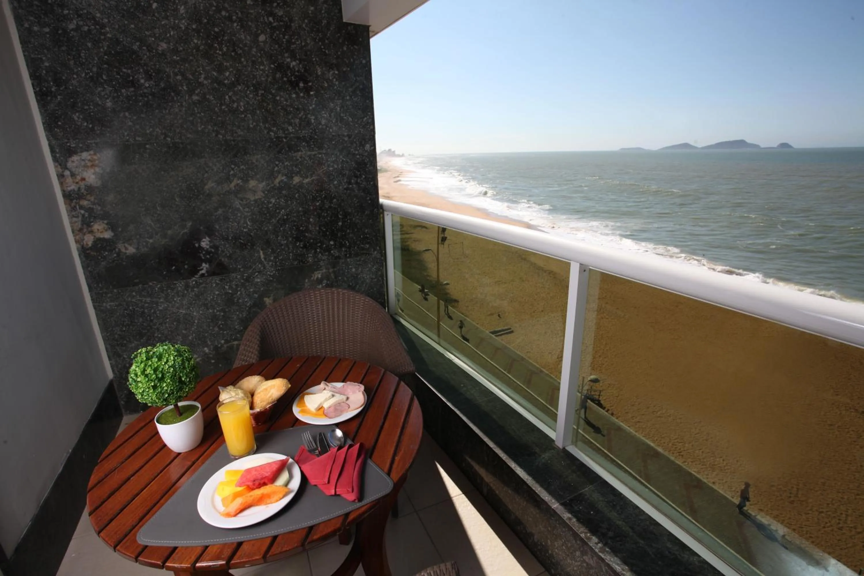 Day in Royal Macaé Palace Hotel