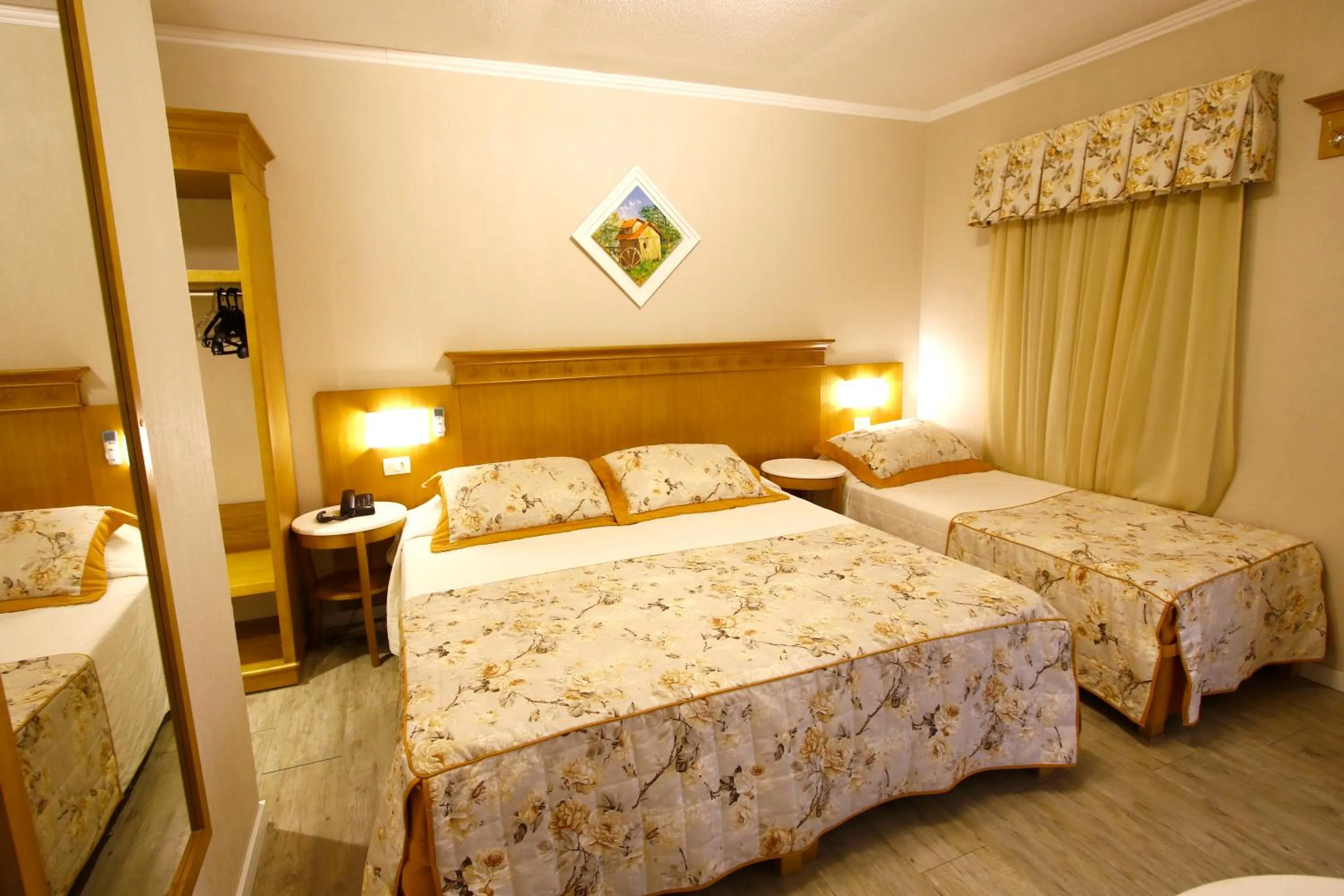 Bed in Life Hotel Infinity