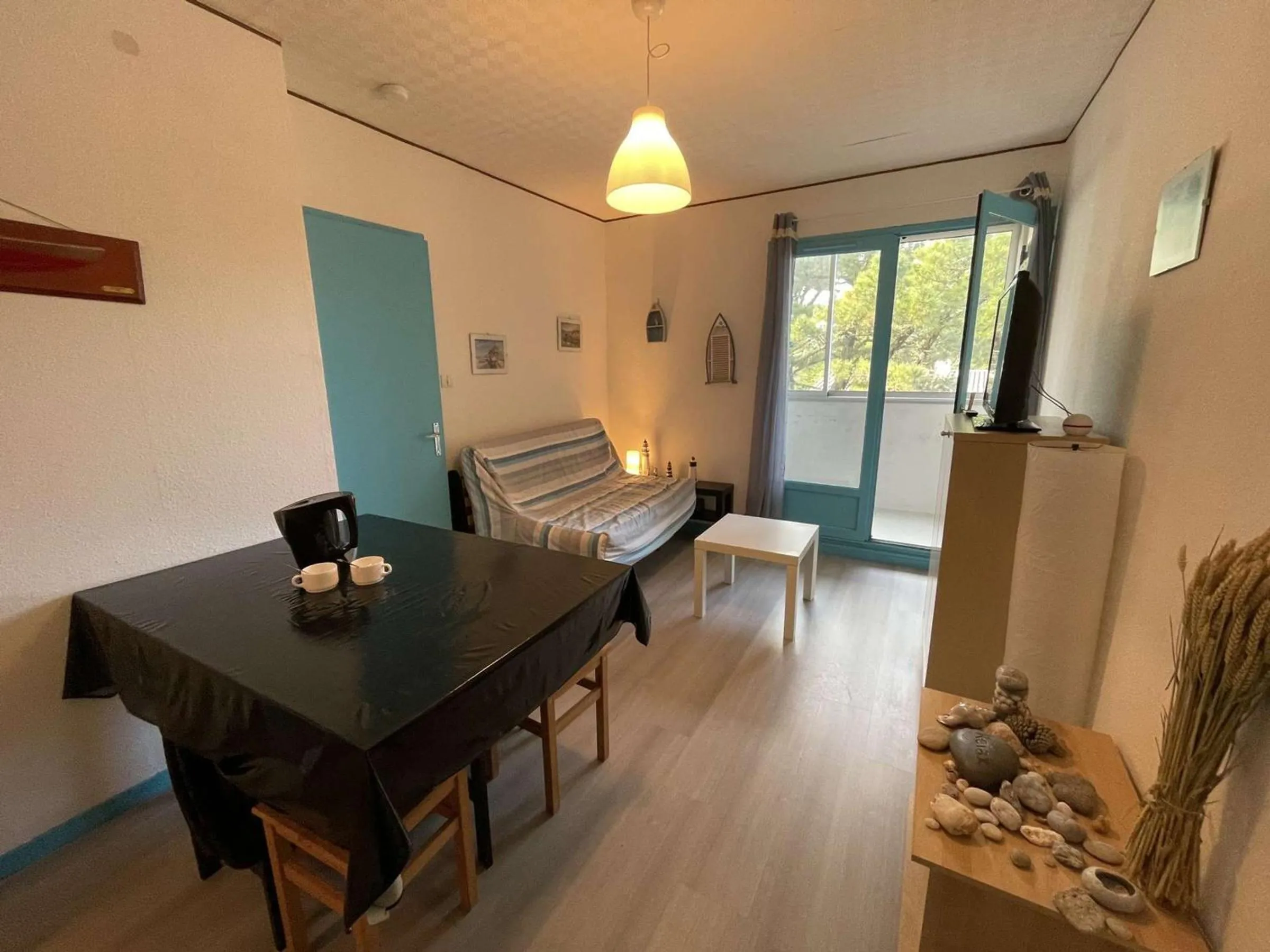 Appartement cosy 2 pièces à 200m de la plage, Saint-Hilaire-de-Riez - 4 couchages, parking, TV, WiFi - FR-1-224C-294