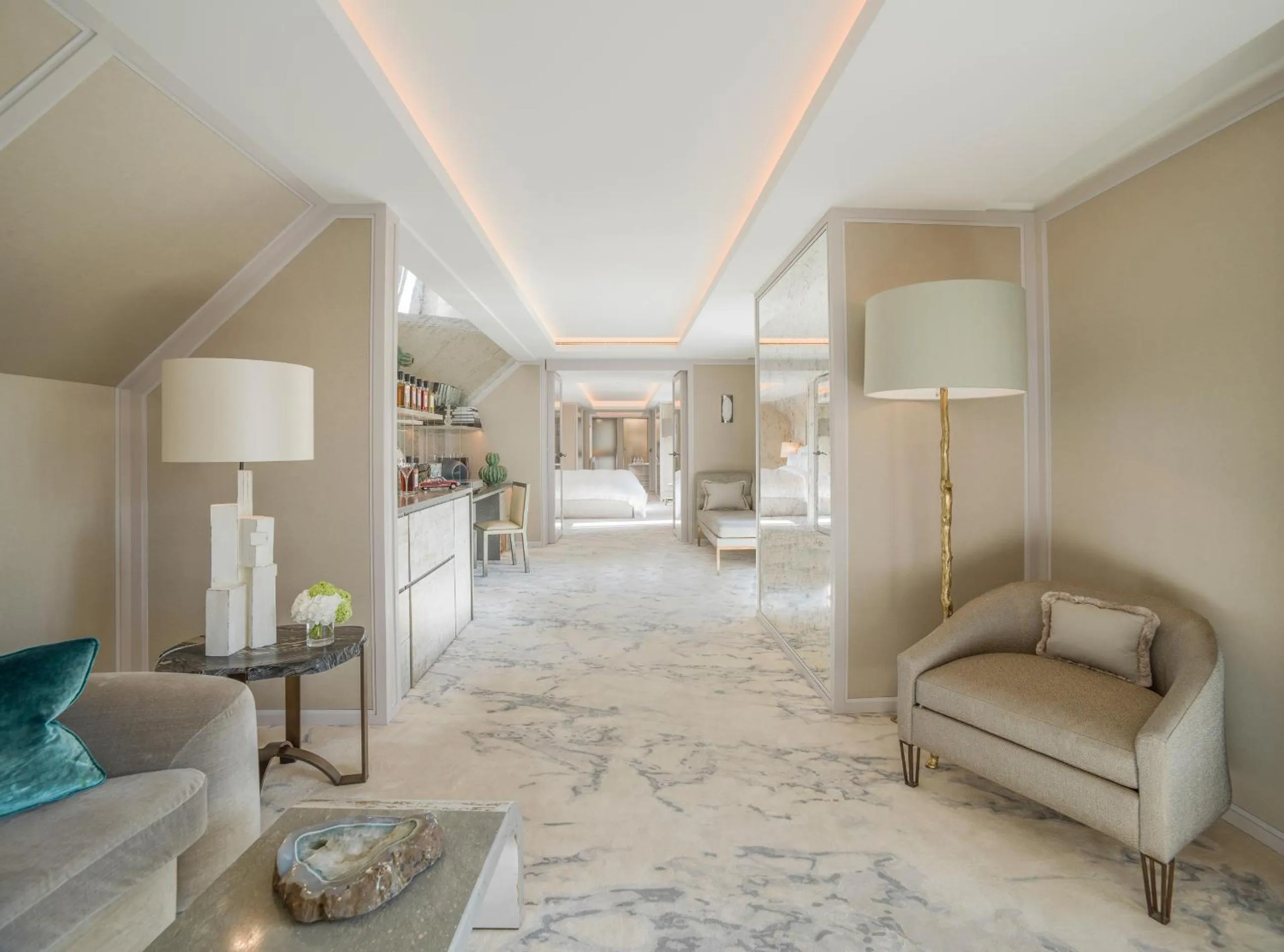 Living room in Hotel de Crillon