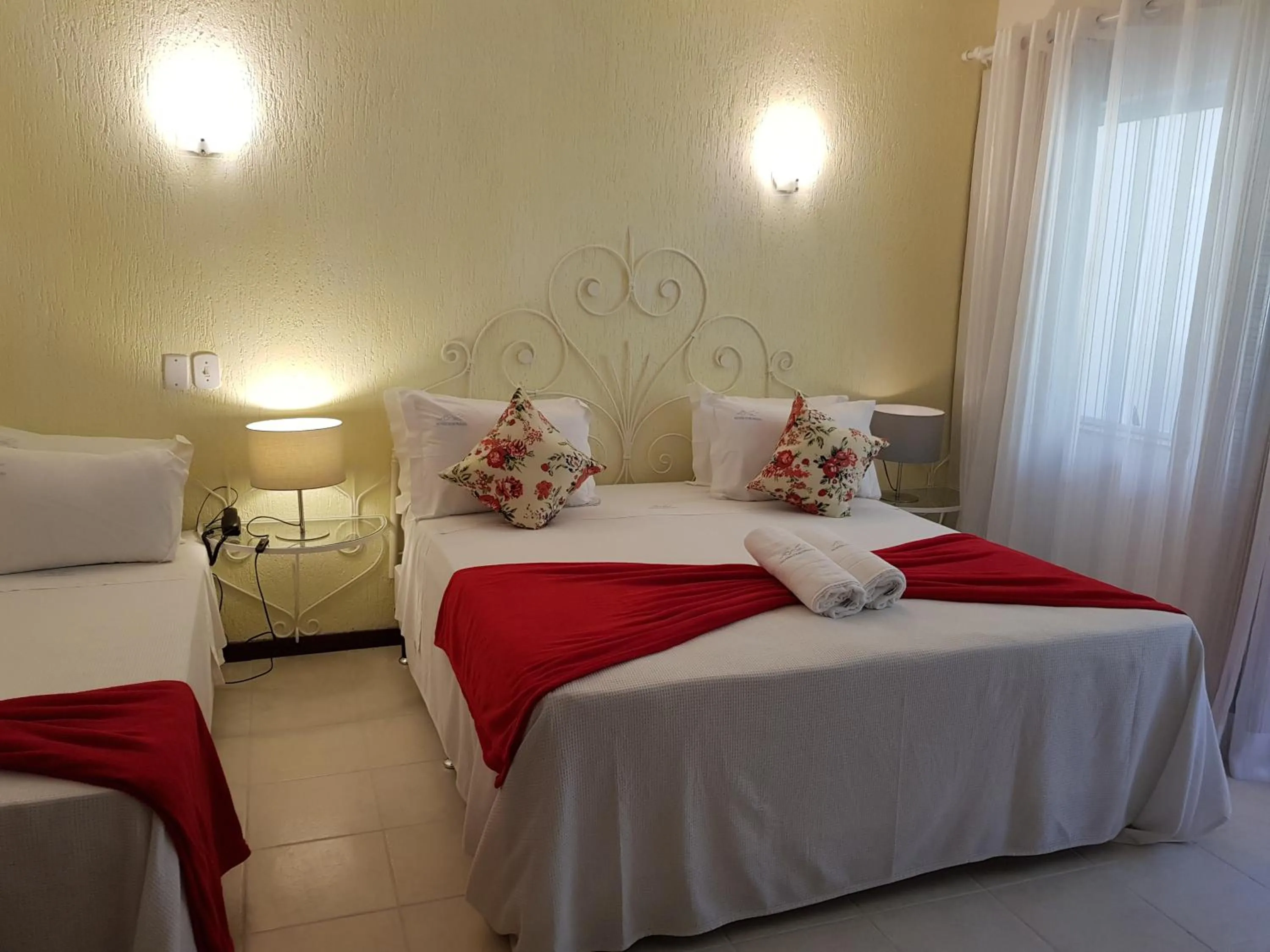 Bed in Coronado Beach Hotel