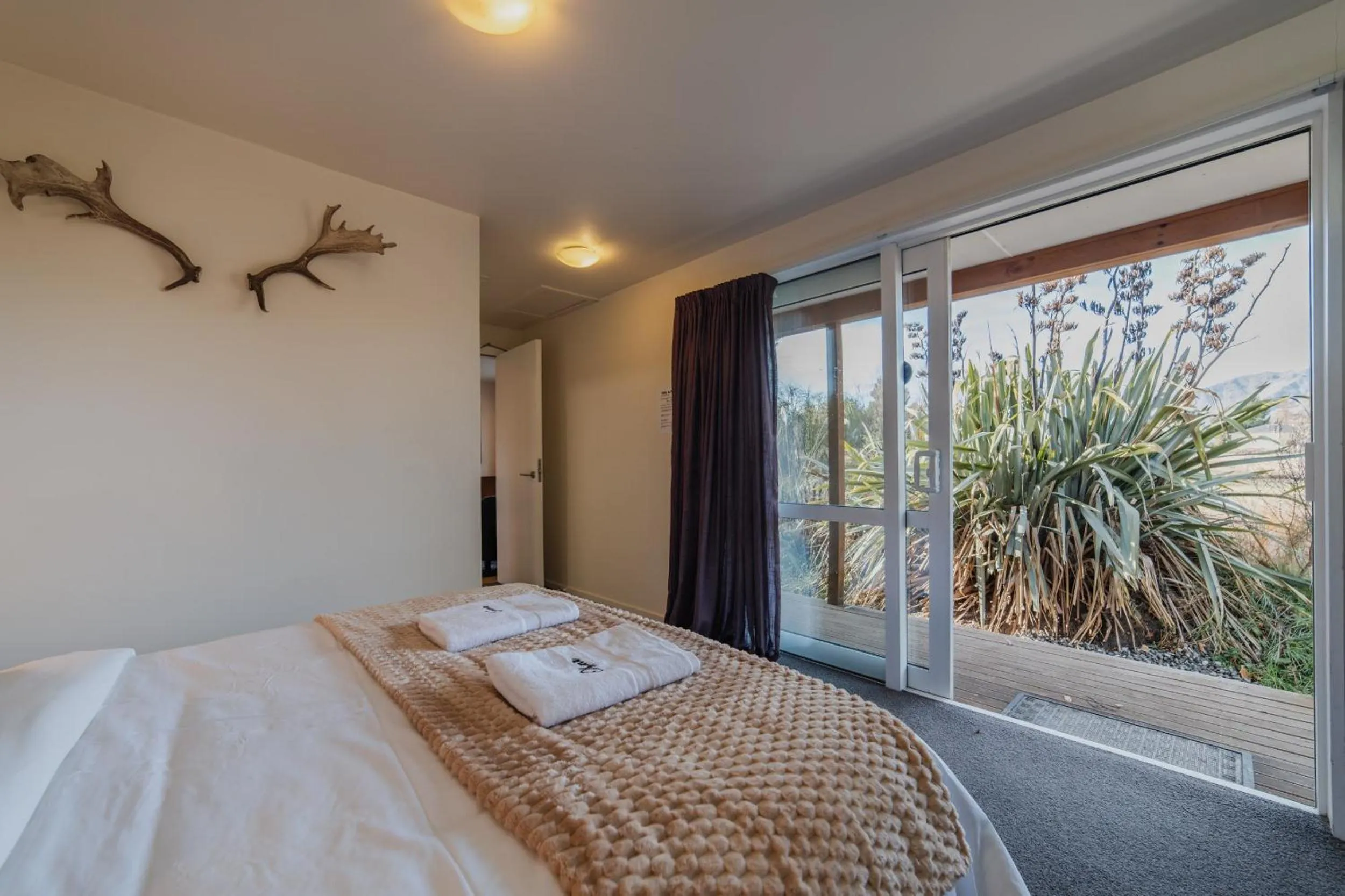 Bed in Lake Tekapo Cottages