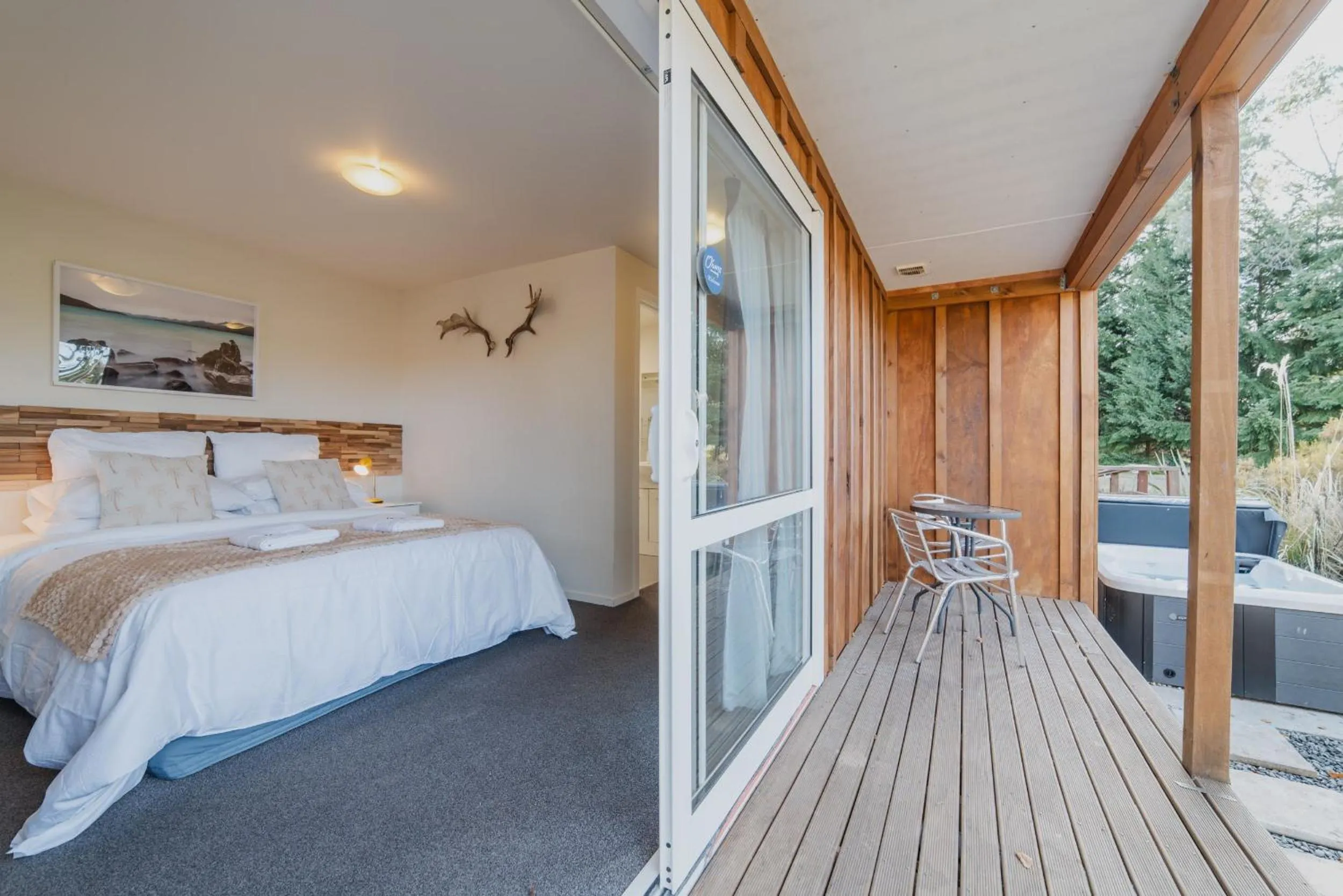 Bed in Lake Tekapo Cottages