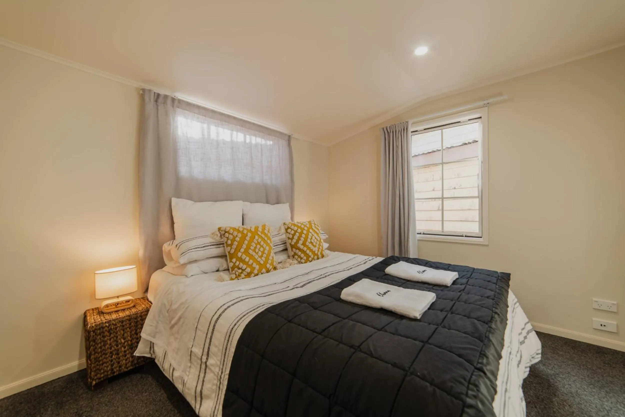 Bed in Lake Tekapo Cottages