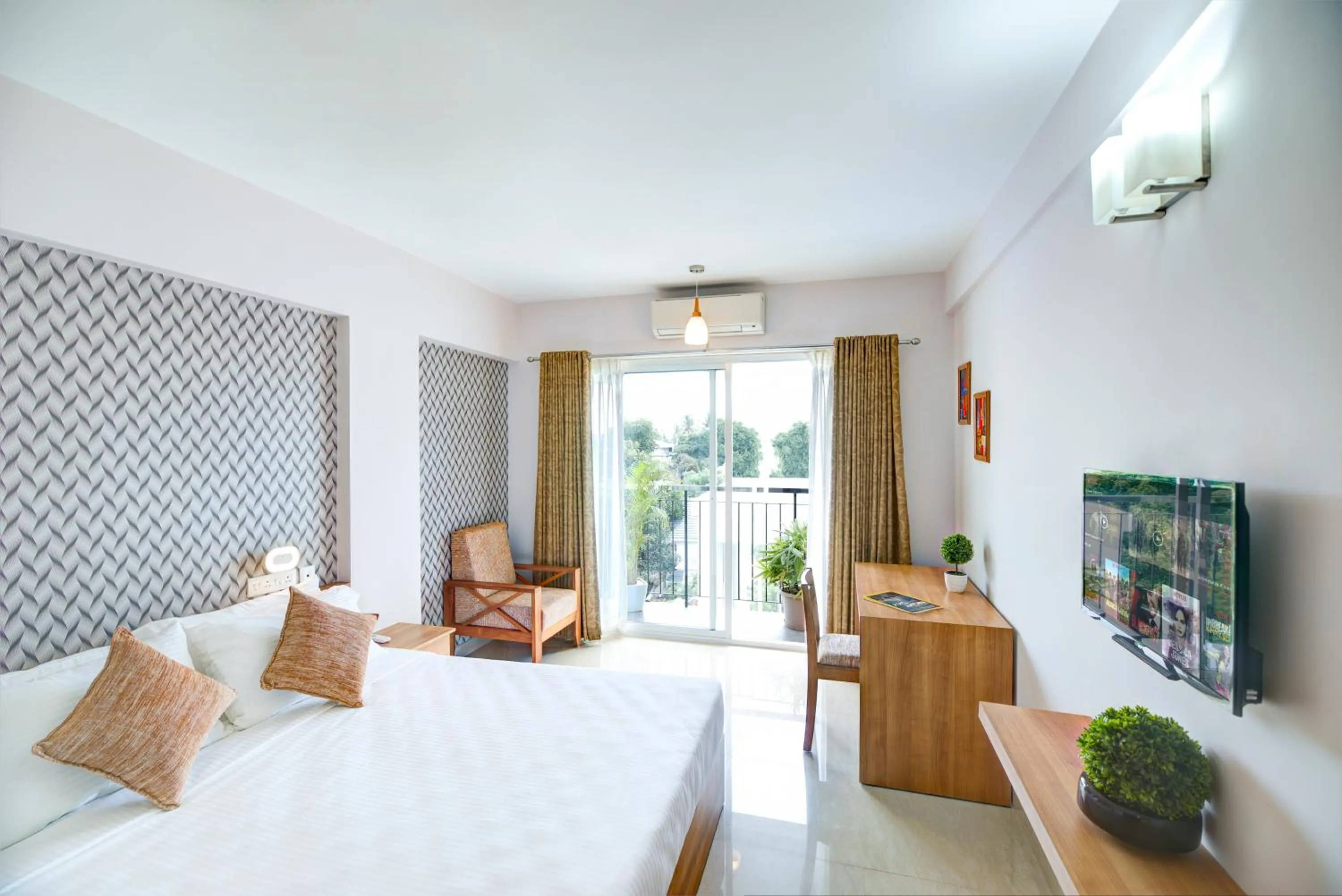 Balcony/Terrace, Bed in Sidra Pristine Hotel and Portico Halls