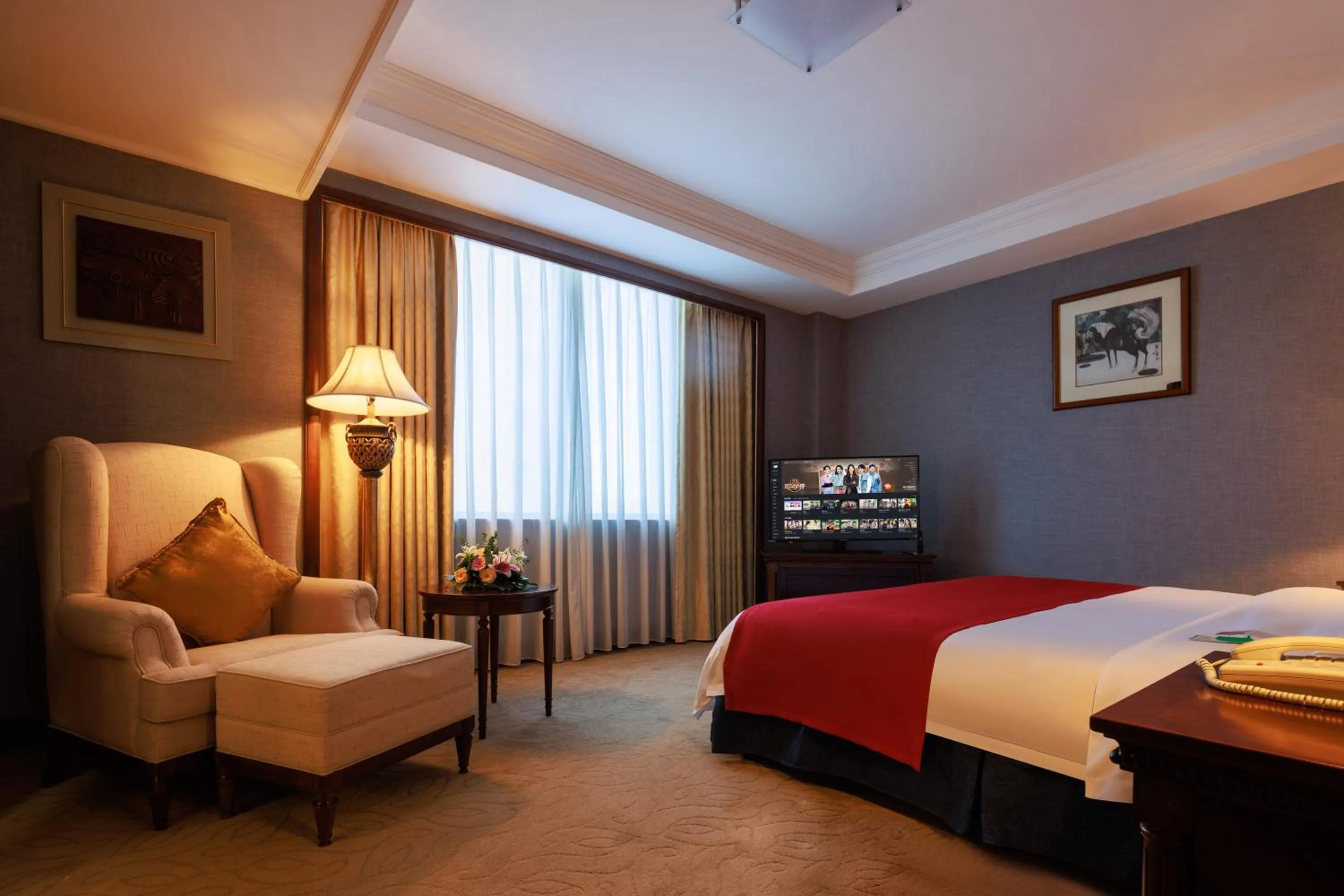 Bedroom, Bed in Grand Noble Hotel Dongguan