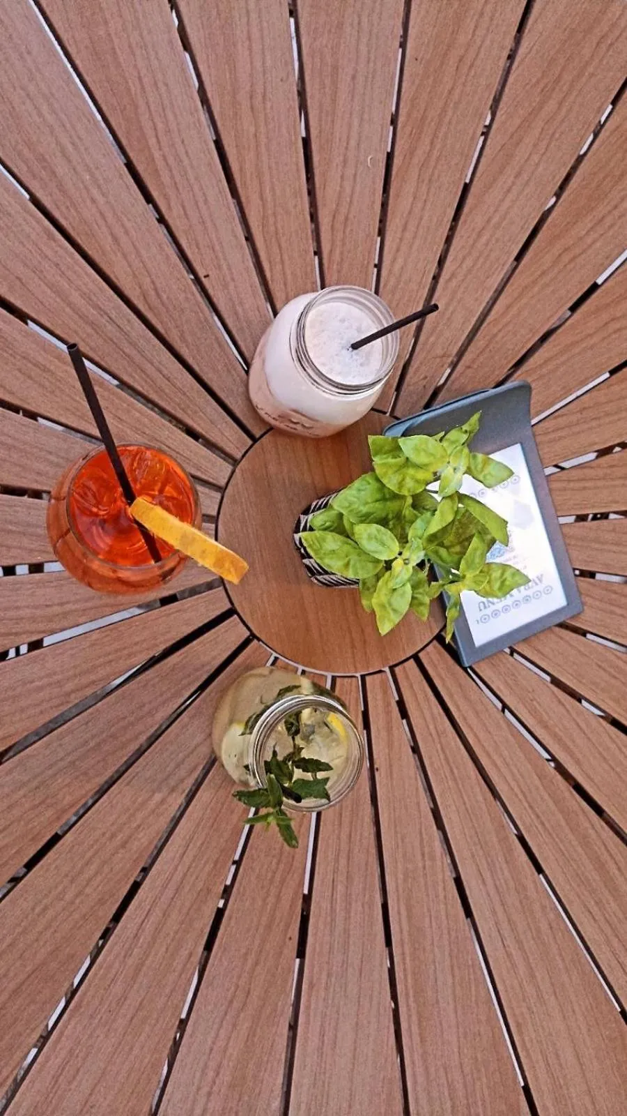 Food and drinks in Avra Budget Beach Rooms