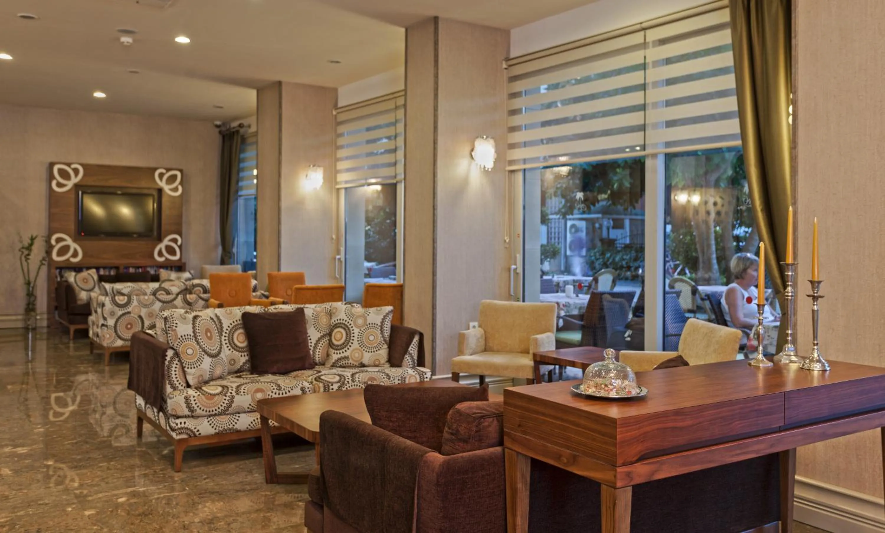 Lobby or reception in Gardenia Hotel