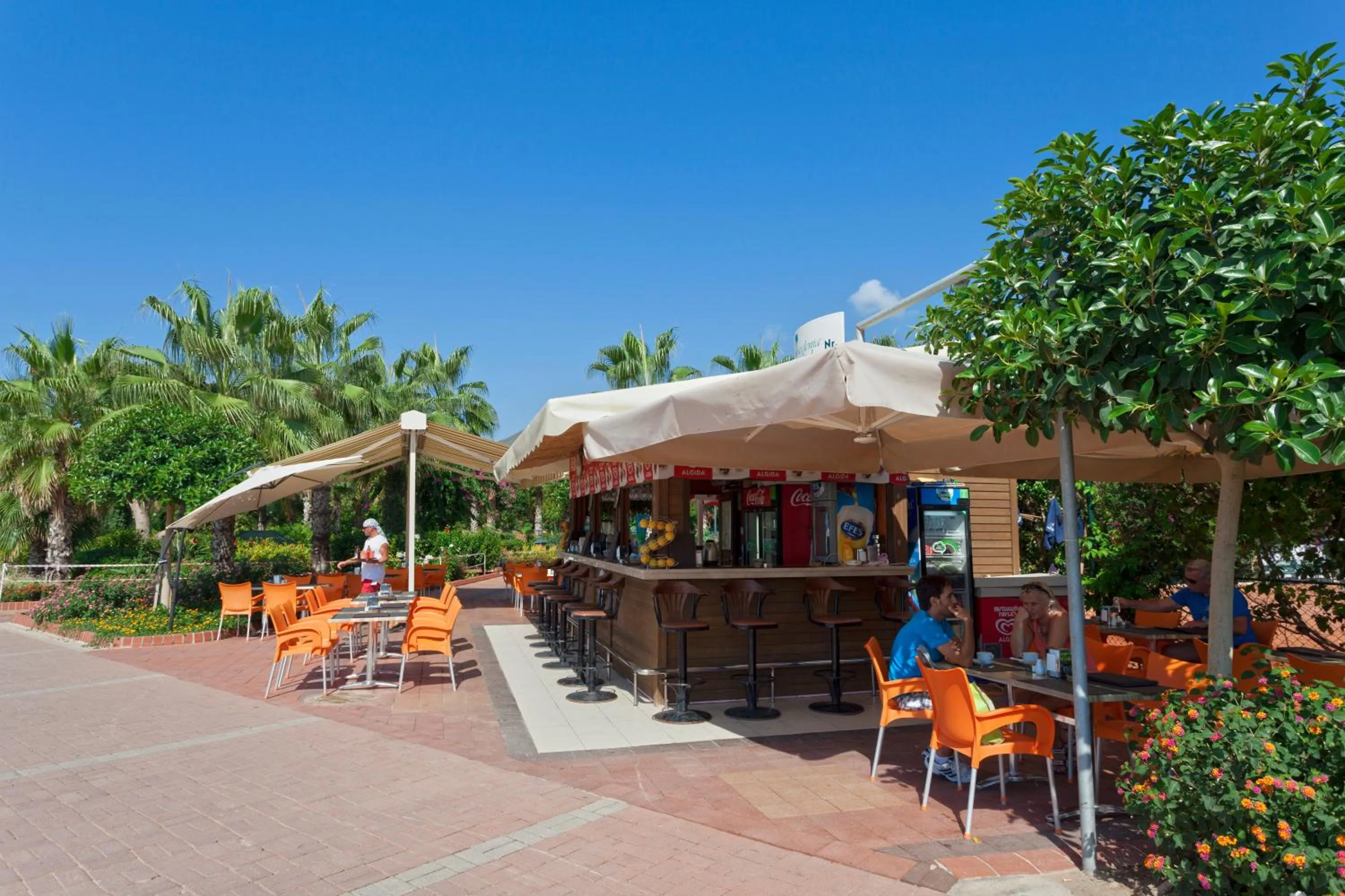 Dining area in Gardenia Hotel