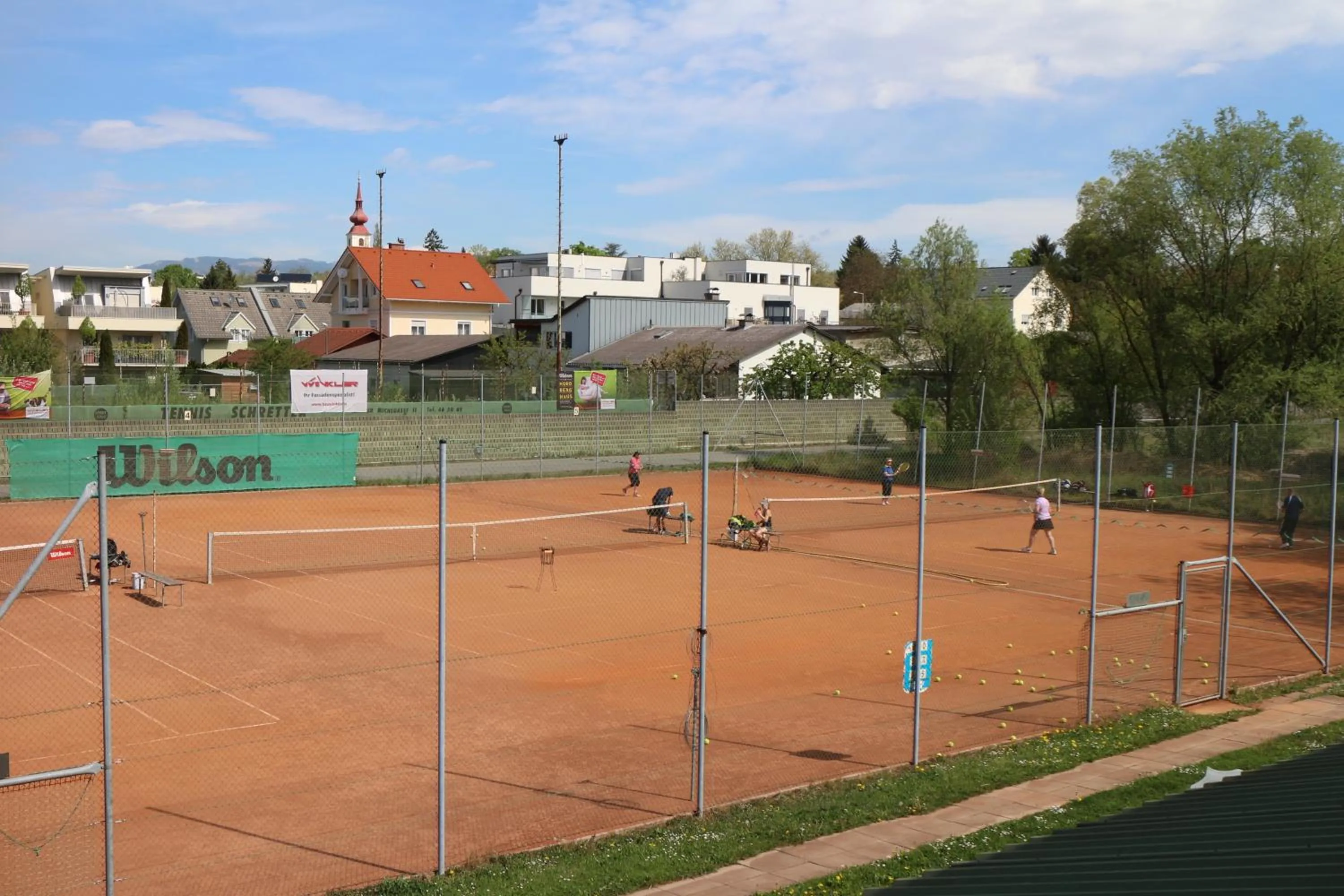 Tennis court in CenterCourt Hotel