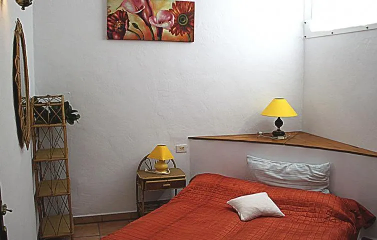 Bed in Meerblick & Pool! Traumhaftes Reihenhaus am Strand